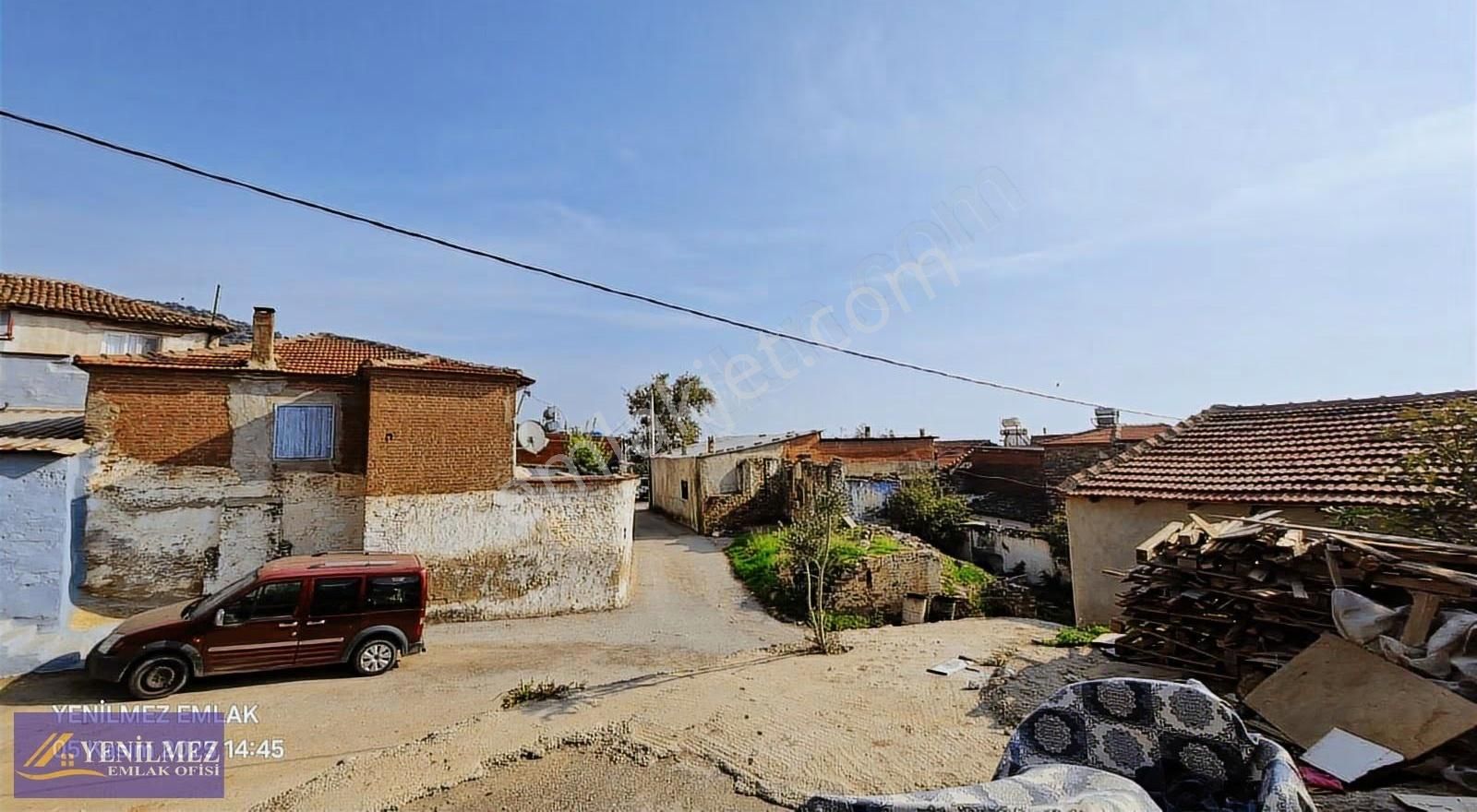 Bayındır Merkez Satılık Masrafsız Müstakil Ev - Görsel 2