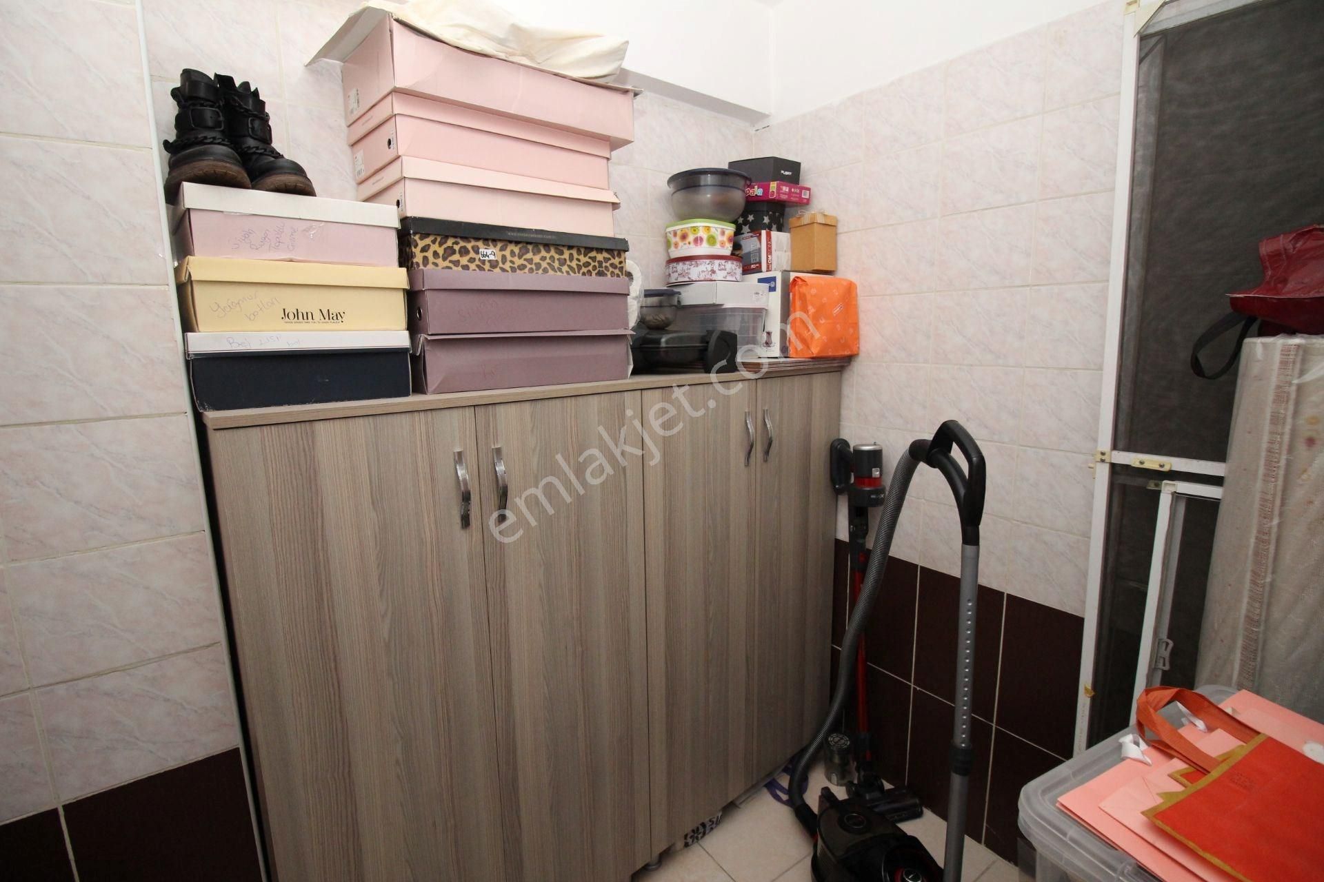 Üçyol Köstence Köprüsü Yakını Genç Binada 2+1 Daire - Görsel 13