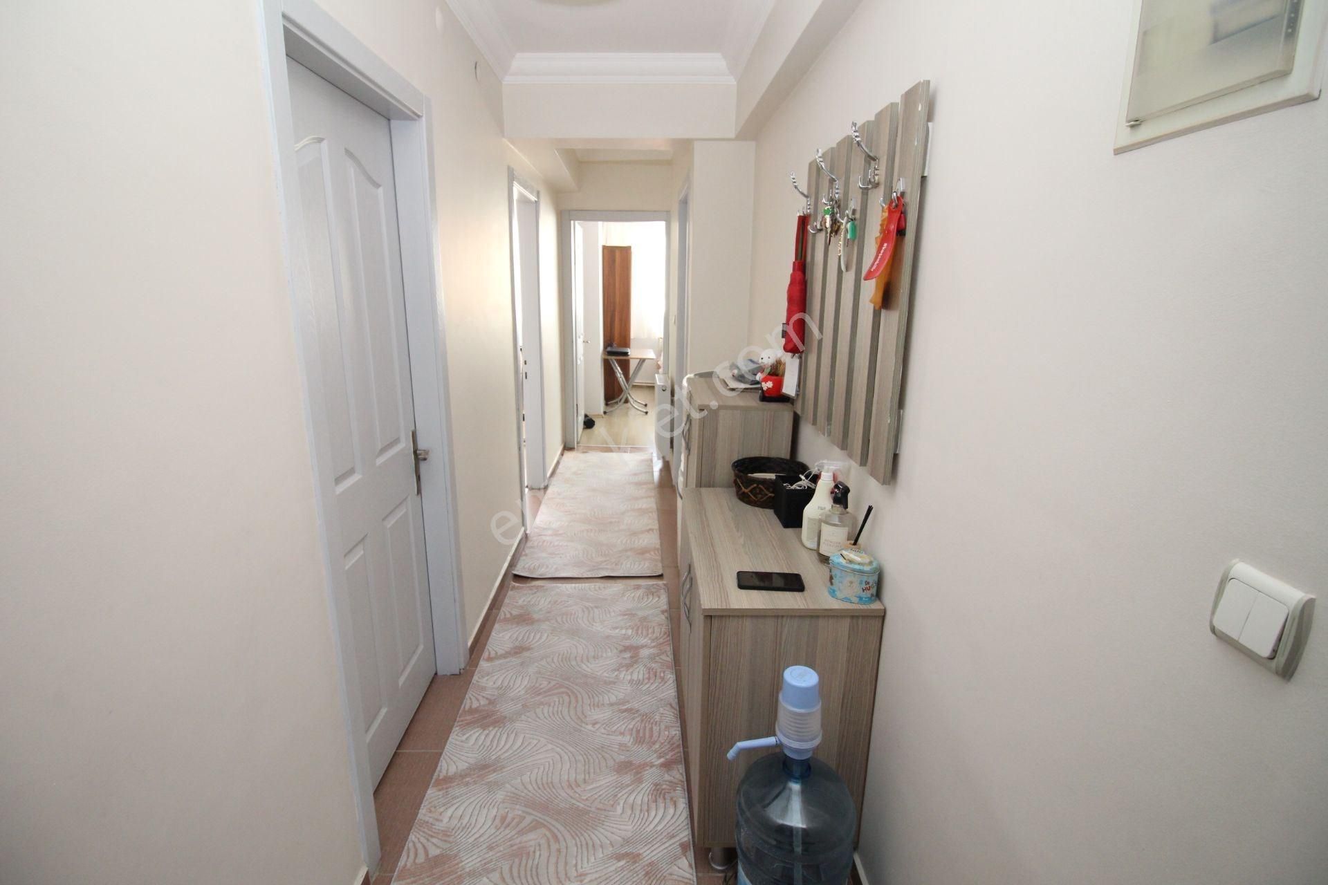 Üçyol Köstence Köprüsü Yakını Genç Binada 2+1 Daire - Görsel 15