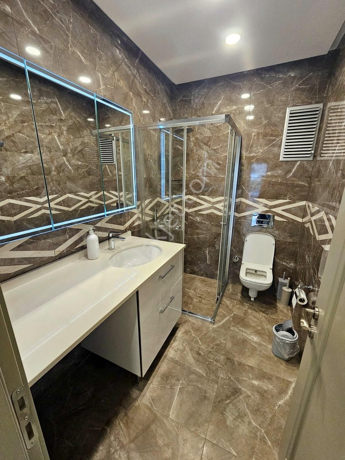 Turyap'tan Çiftehavuzlar Sahilde Balkonlu 2+1 - Görsel 31