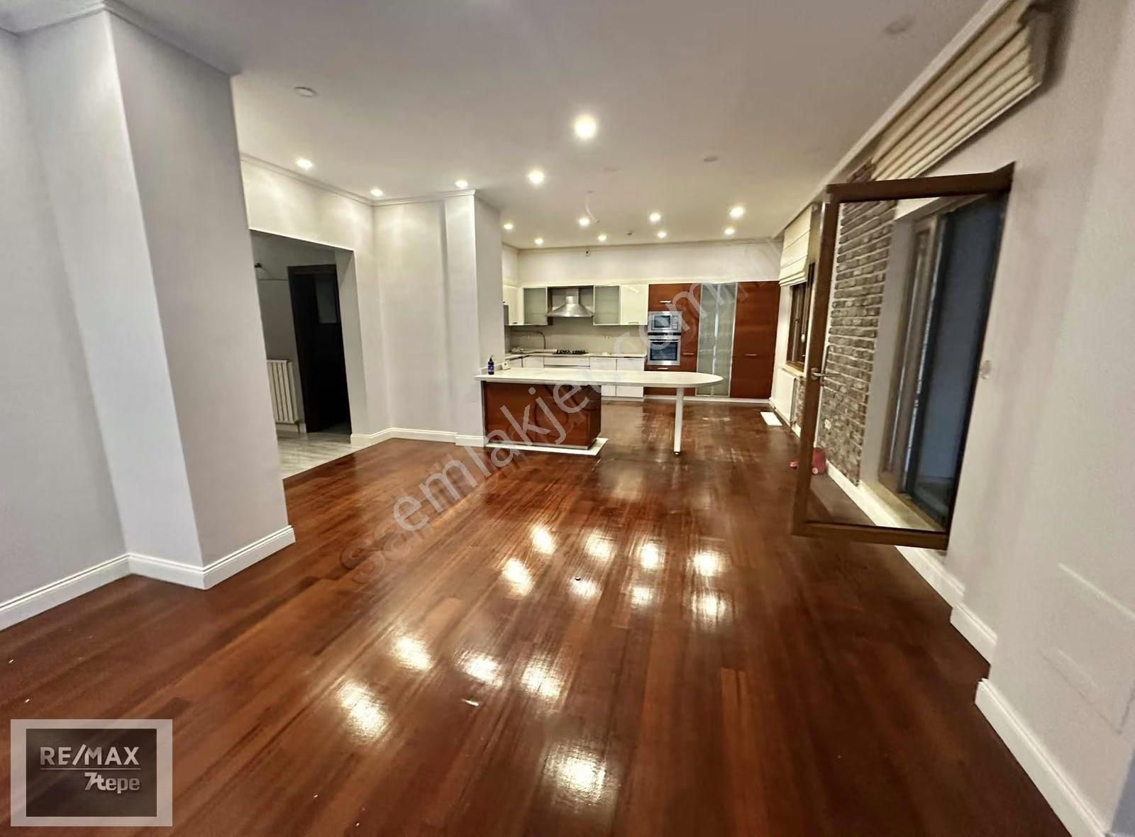 Acarkentte Villa Konforunda 3+1 Bahçe Katı Lüks Kiralık Daire - Görsel 21