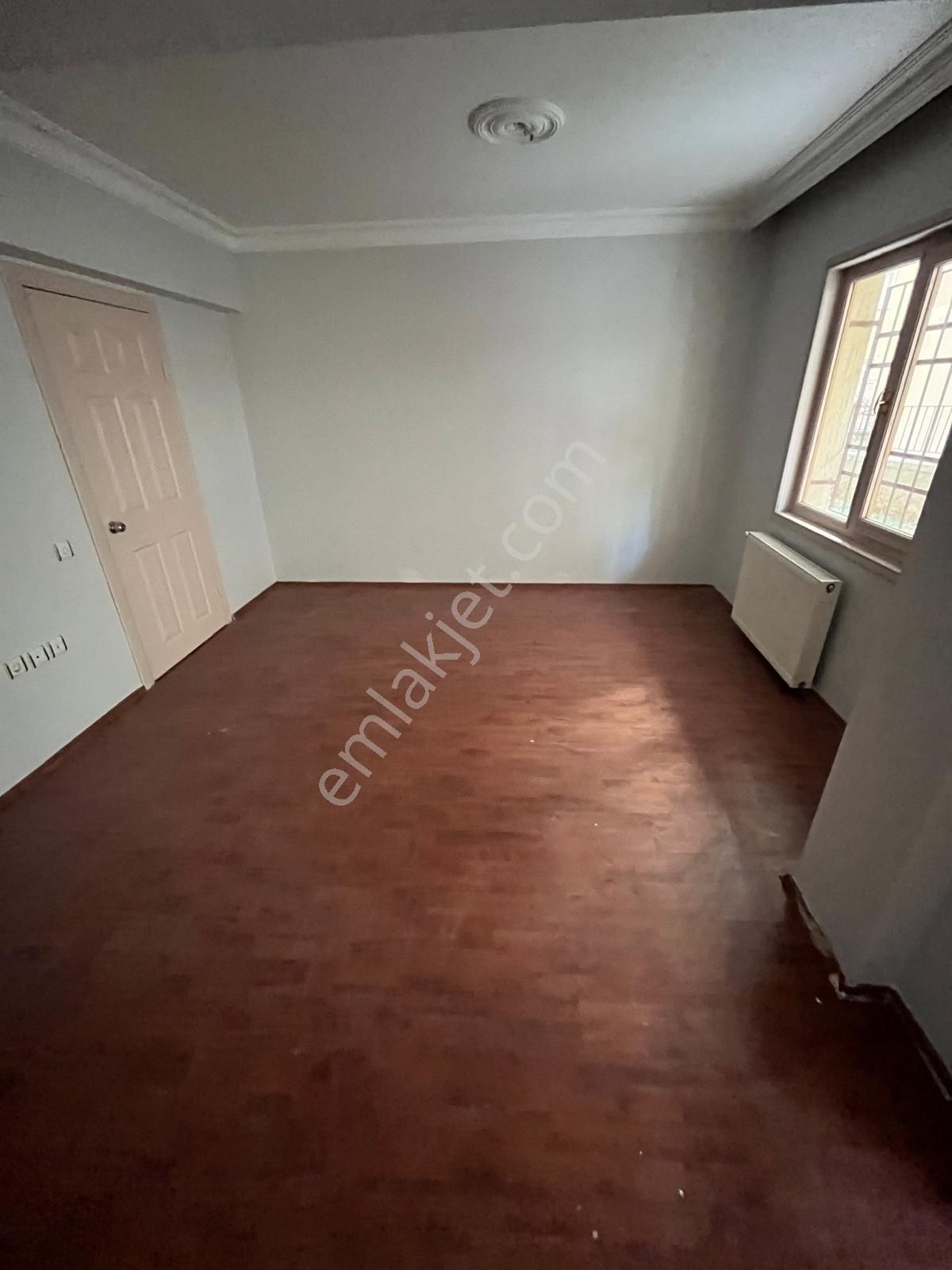 Aydınlıkevler Merkezde Geniş 2+1 (3+1) Den Dönüşme Bahçe Katı Satılık - Görsel 23