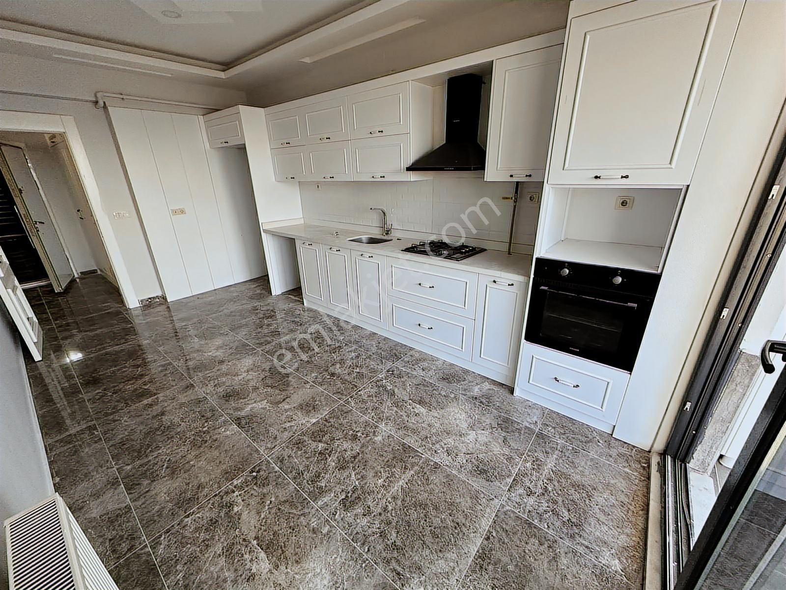 Delen Gayrimenkulden Alparslanda 3+1 Lüx Daire - Görsel 9