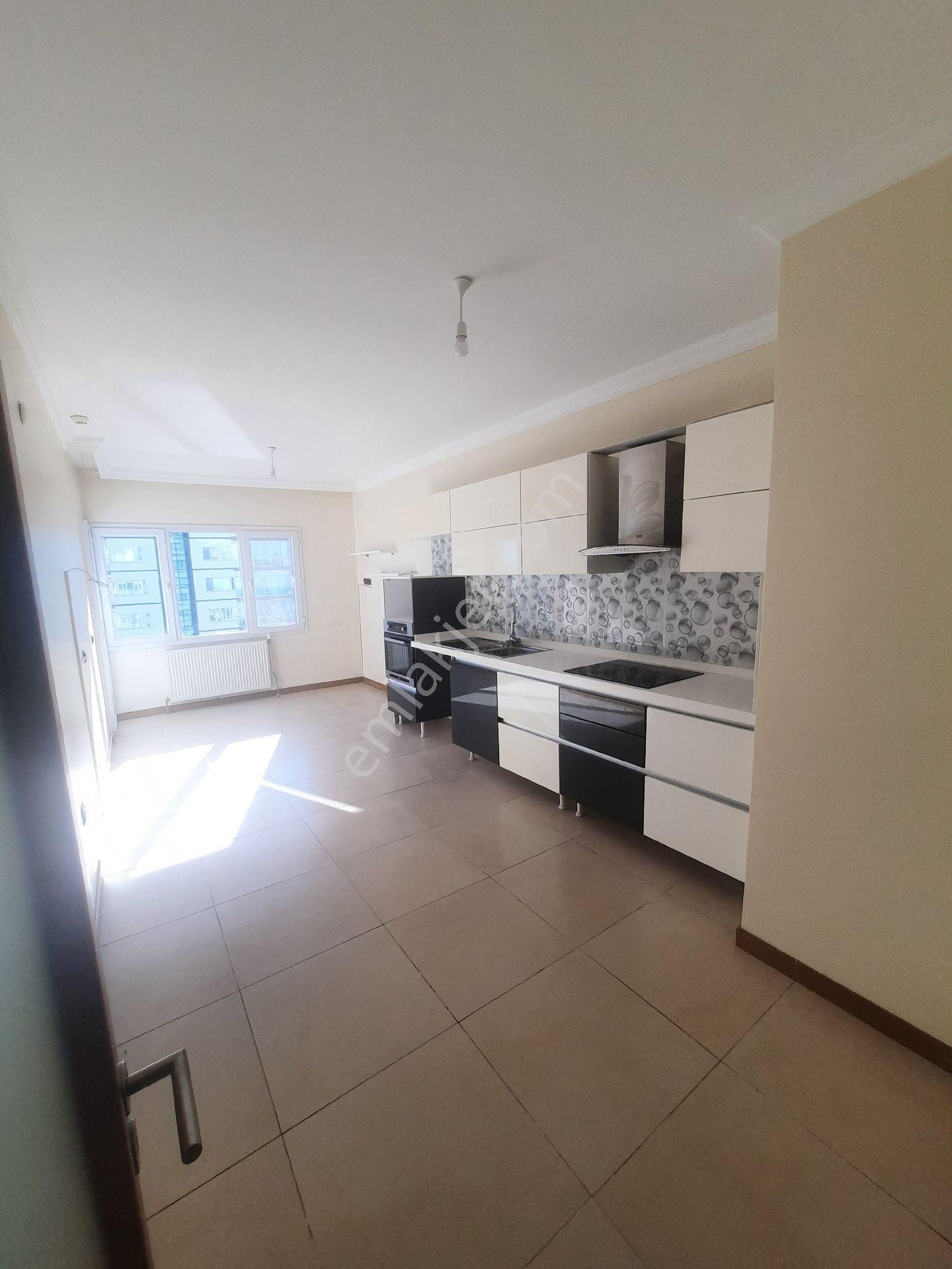 Site İçi 3+1 170m2 Lüks Daire