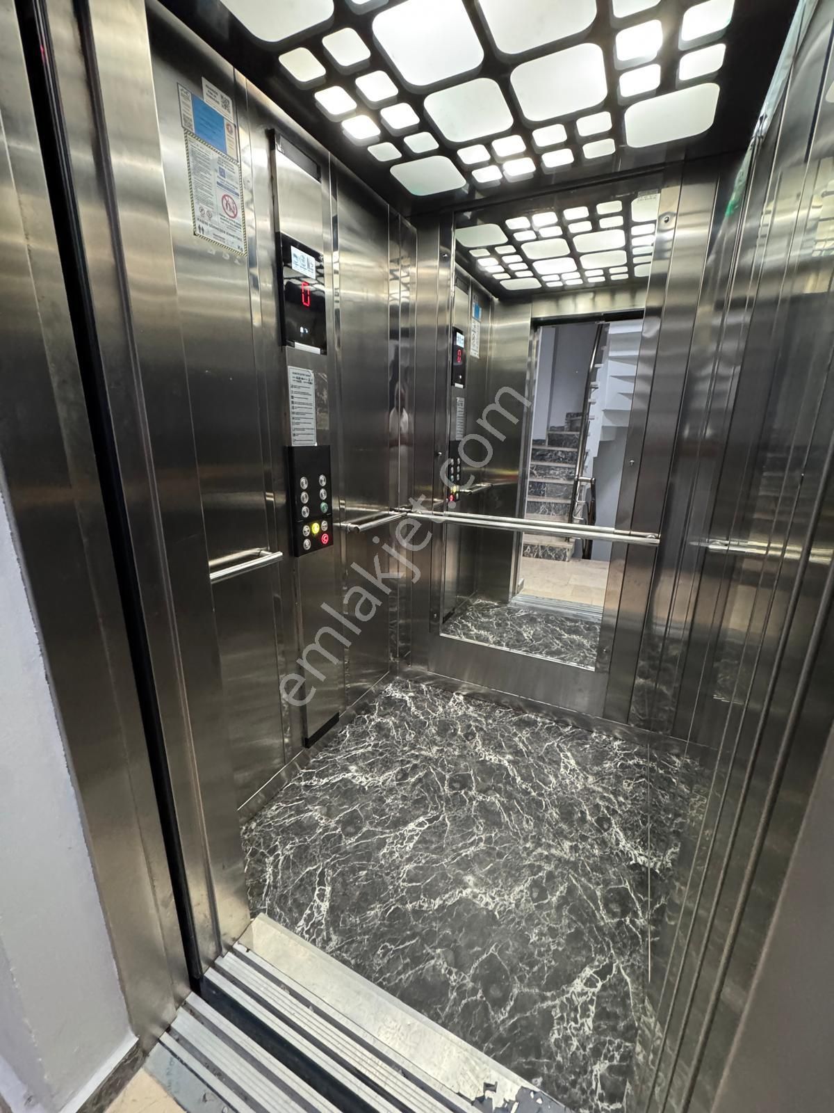 Ayrık Nizamda - Bölgenin En Uygun - Karanlık Odasız - Arakatı - Görsel 30