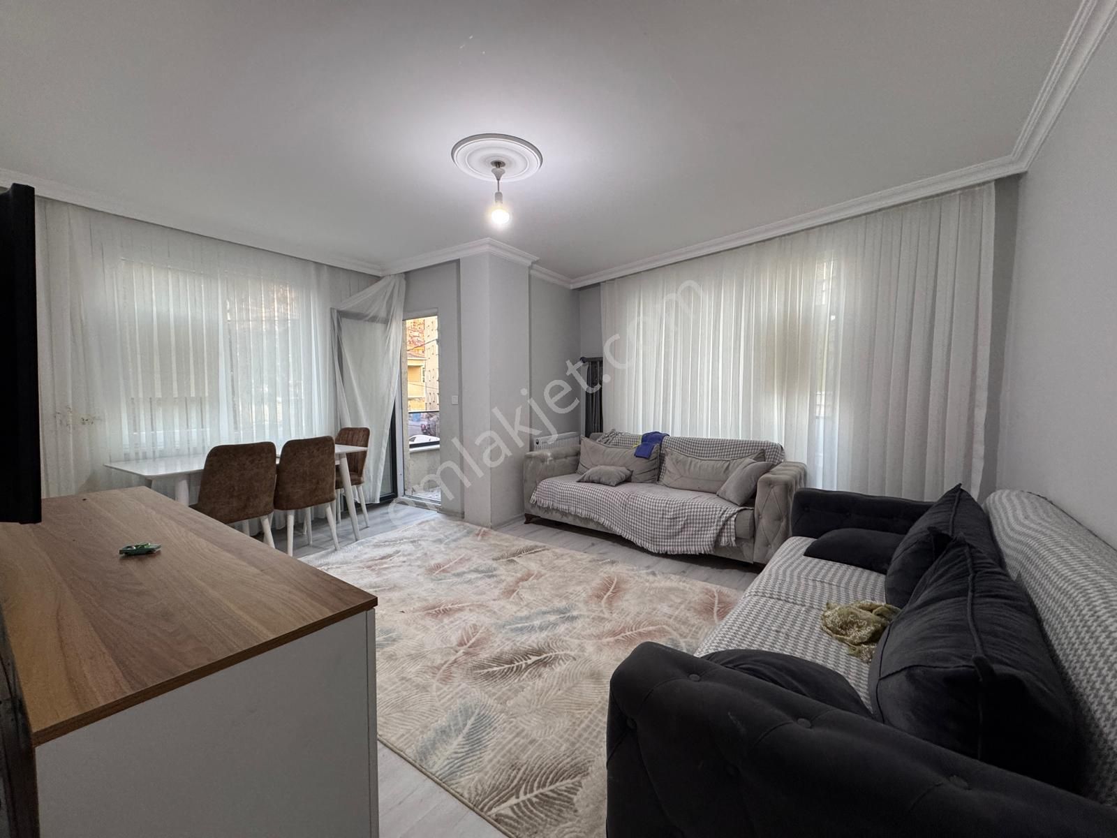 Ayrık Nizamda - Bölgenin En Uygun - Karanlık Odasız - Arakatı