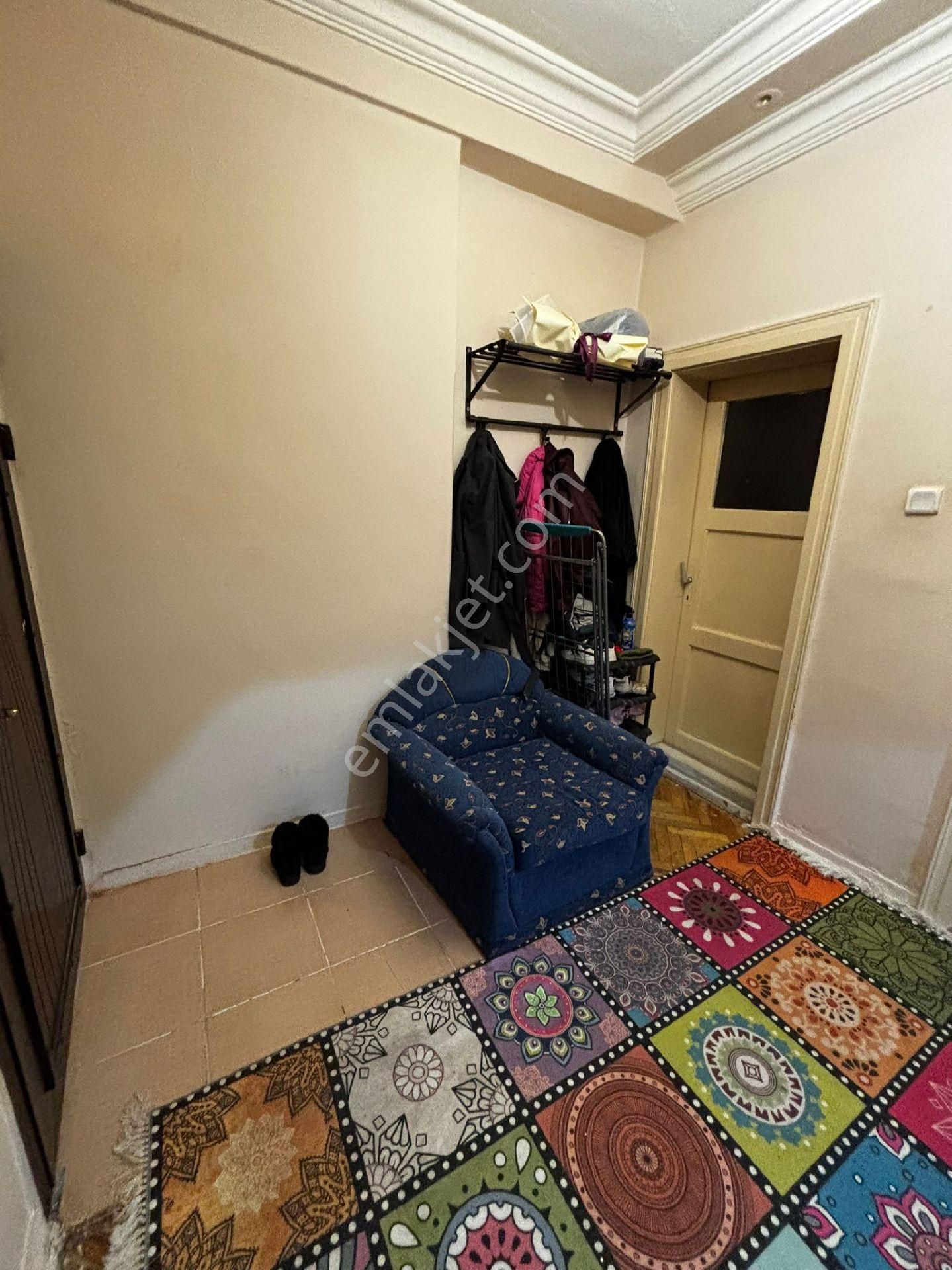 Burak Emlak'dan Kiralık Daire Kurtuluş Hocaefendi Sk. 1+1 Eşyalı Arakat - Görsel 3