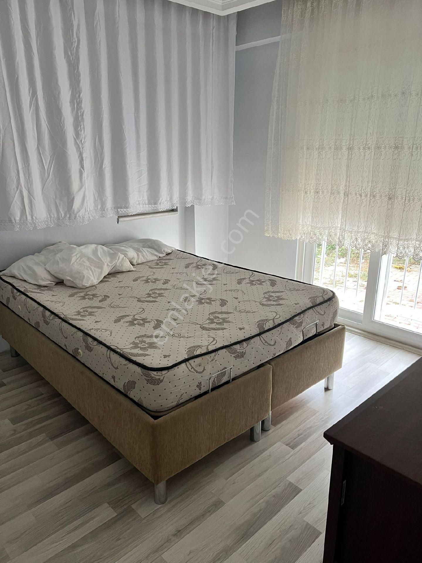 Sarılar Nur Pastanesi Civarı 3+1 - Görsel 9