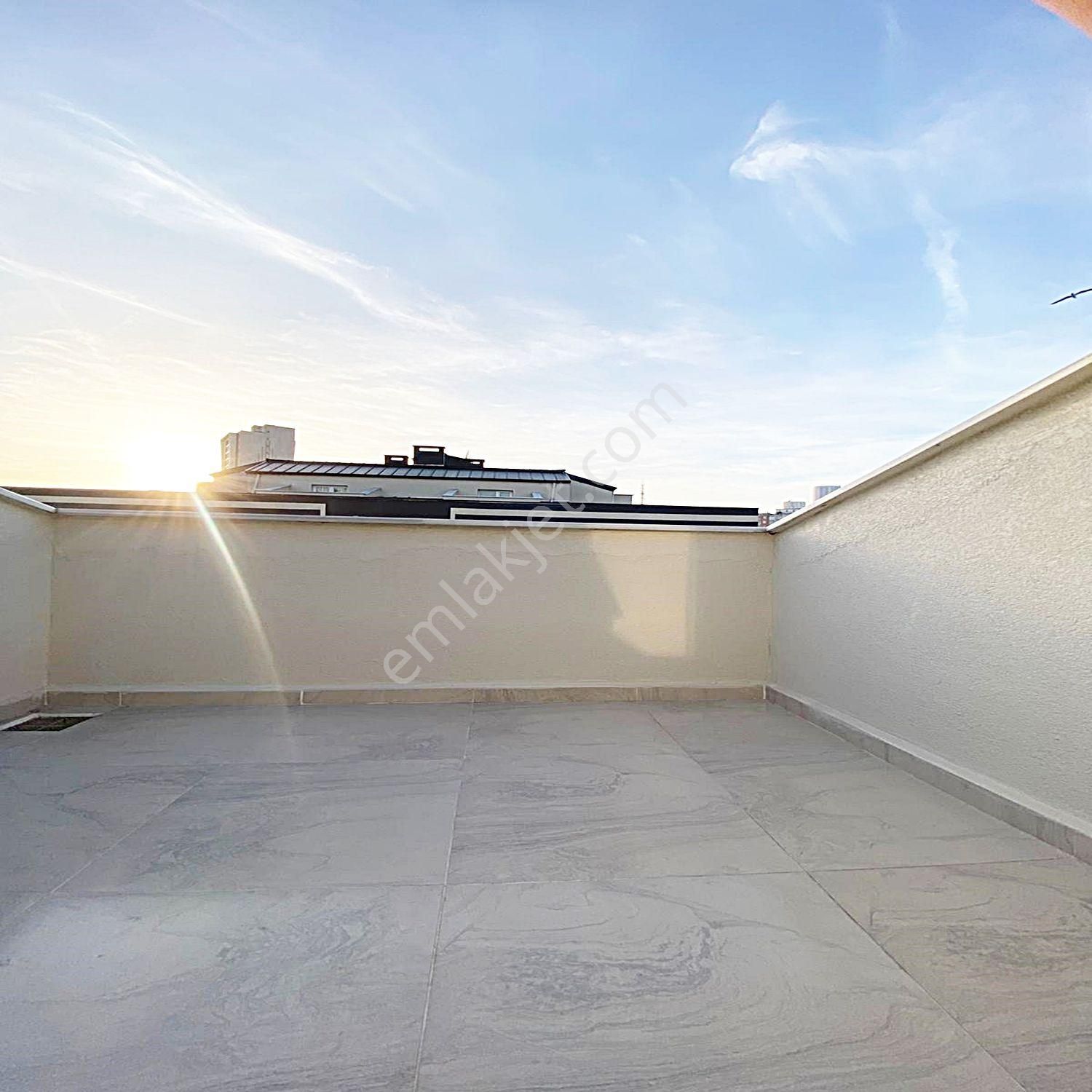 Esenyurt Cumhuiyet Mah Metrobüse 2 Dk Yürüme Mesafesinde 5+2 Dubleks - Görsel 14