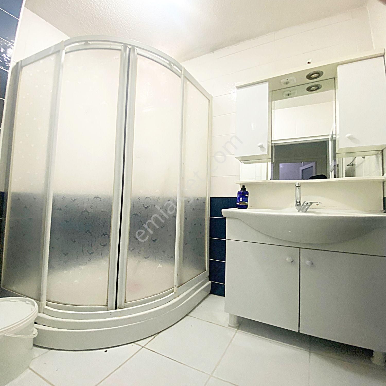 Esenyurt Pınar Mahallesi 2+1 Köşe Başı Masrafsız Balkonlu Arakat - Görsel 7