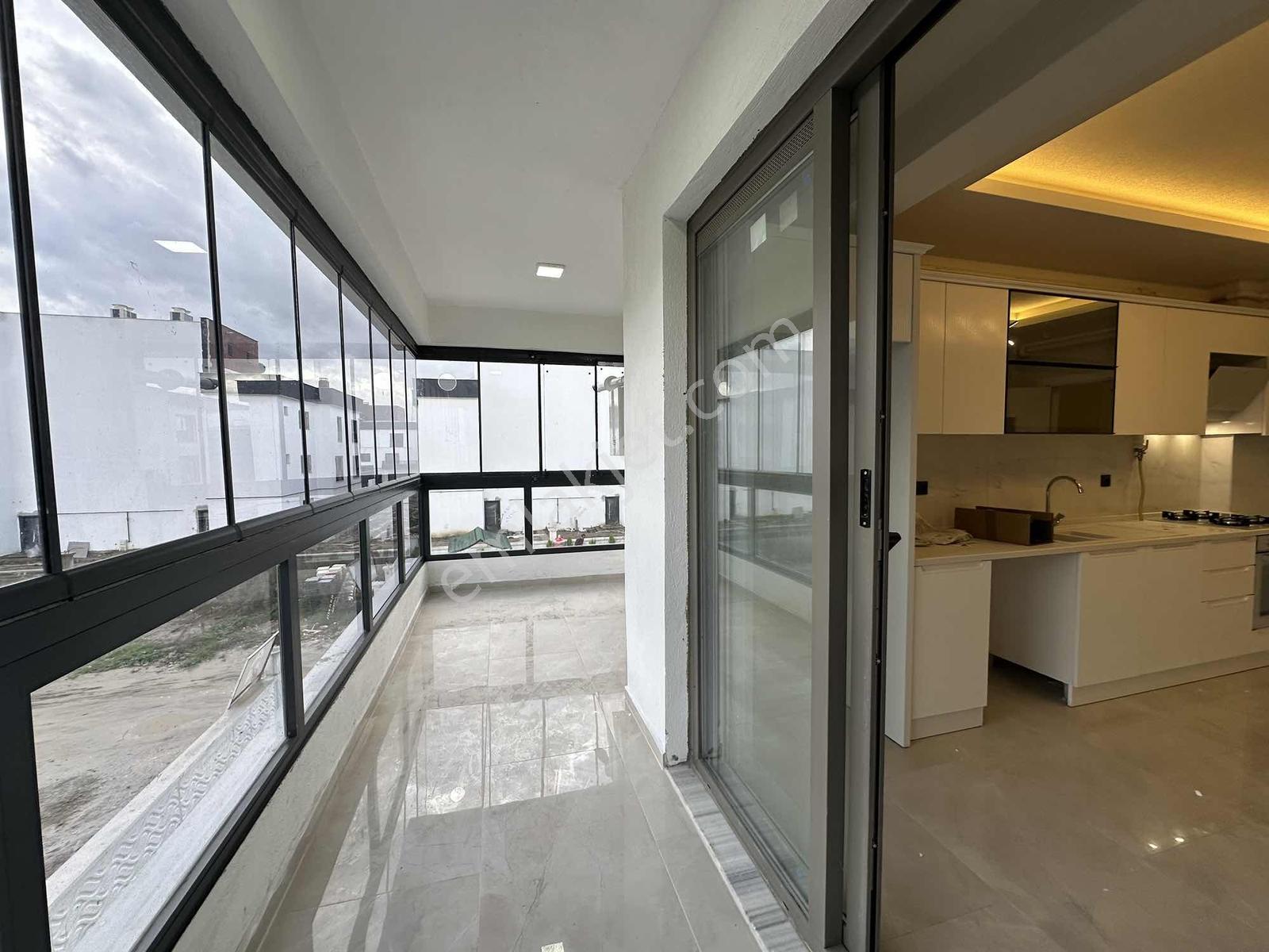 Uygan'dan Muratbey Mah. 110m² 2+1 Havuzlu Site Arakat Lüx Daire - Görsel 2