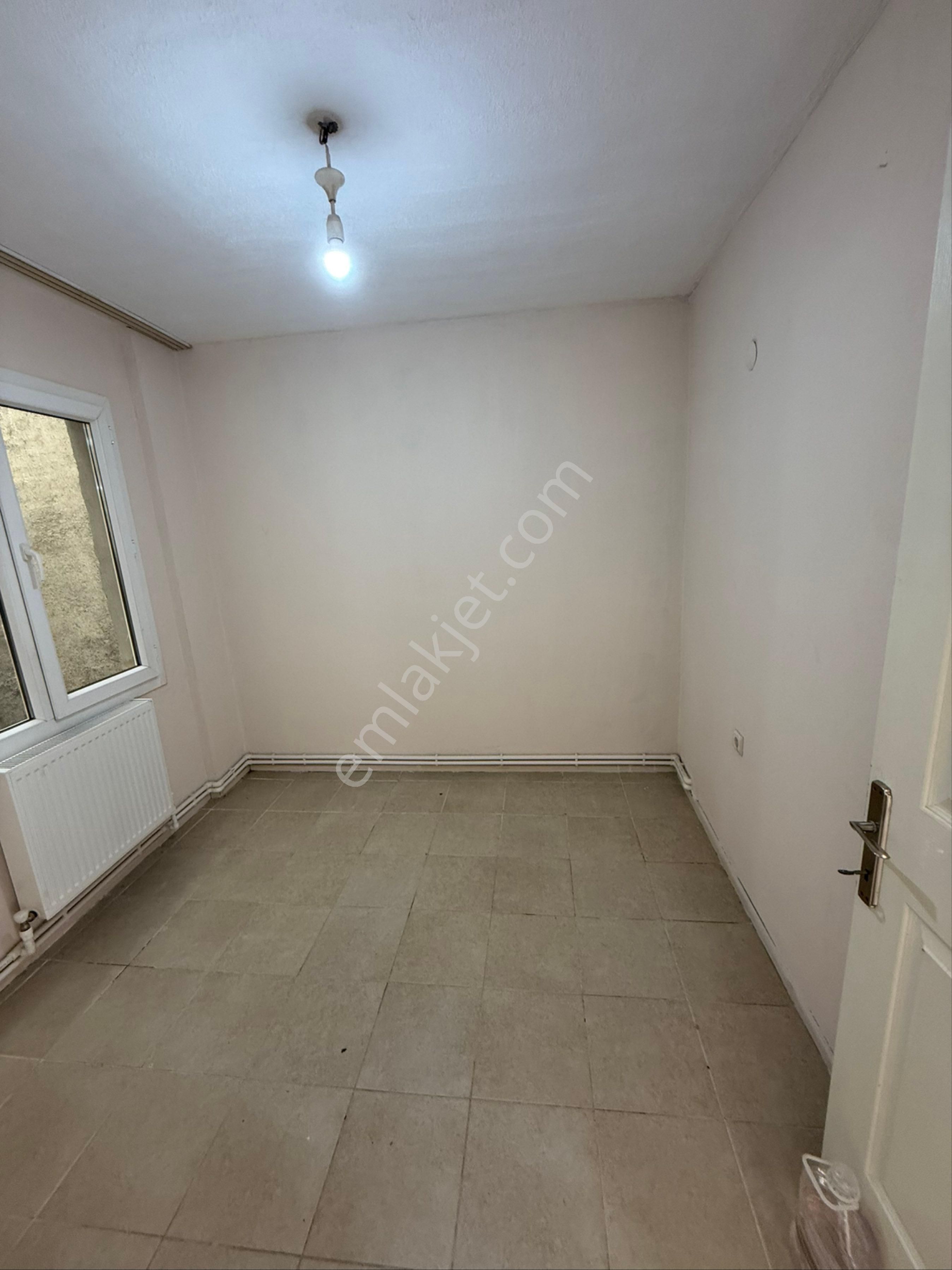 İzmir Bornova Atatürk Mahalesin’de Arakat Dairemiz 2+1 Kapalı Mutfak Çift Cehpeli - Görsel 16