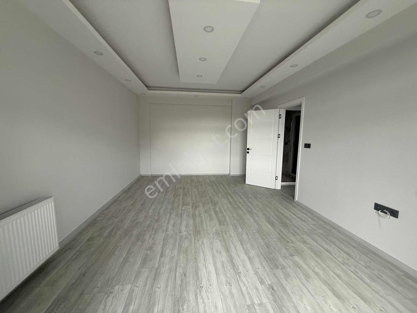 Sinan Emlaktan 3+1 130 M2 Site İçi Ara Kat Daire - Görsel 3