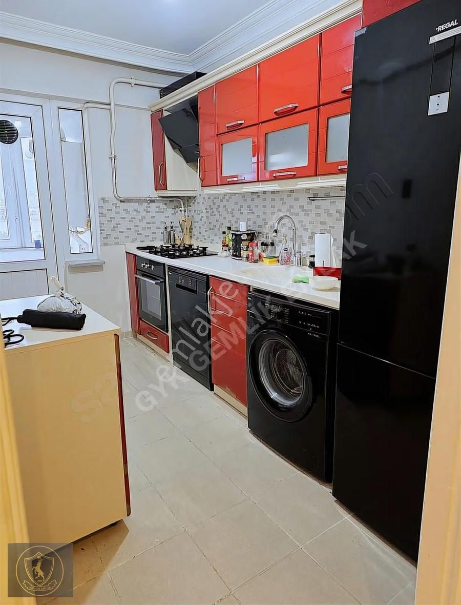 Gemlik Emlaktan Deniz Manzaralı Eşyalı Kiralık - Görsel 16