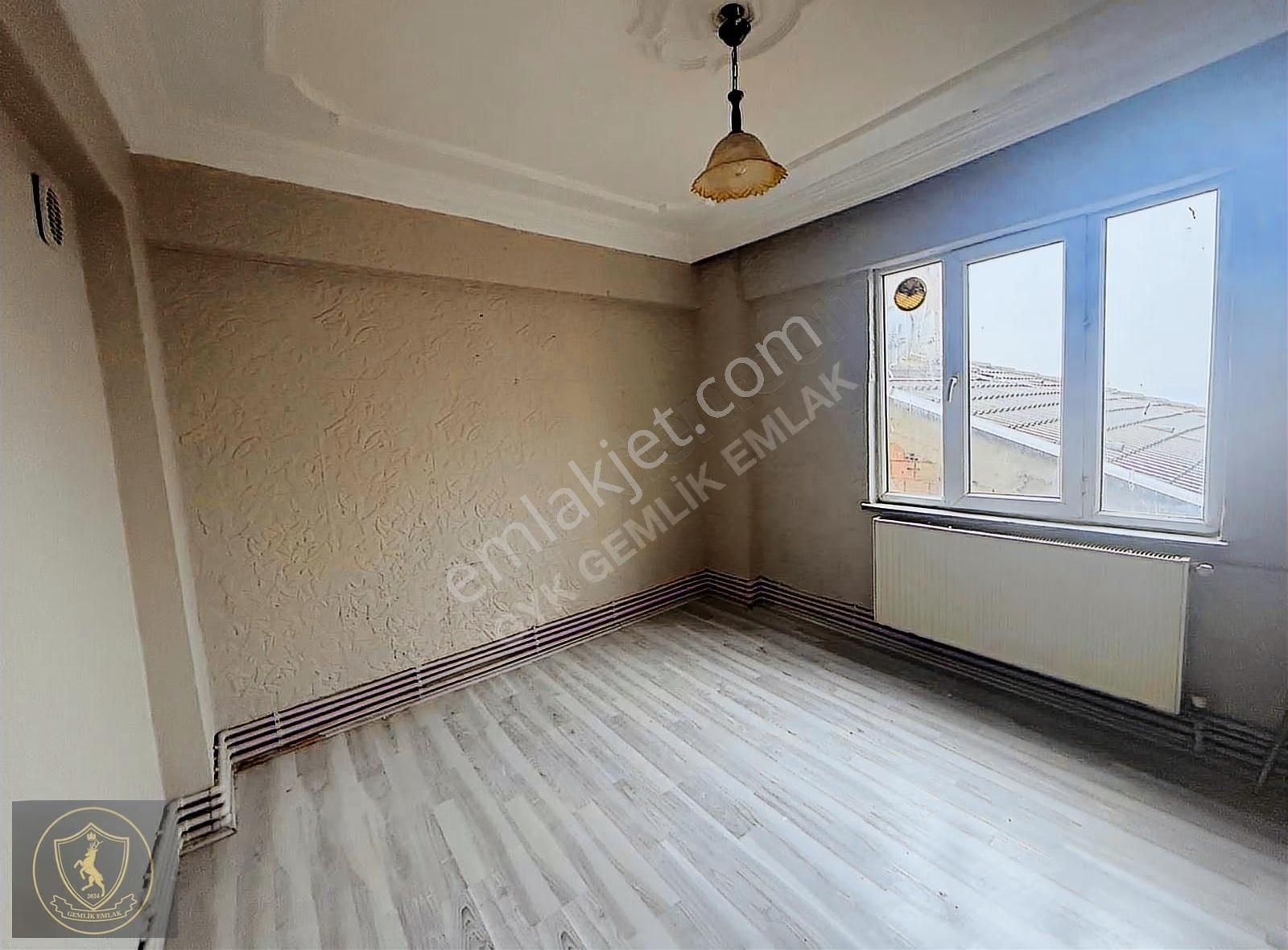 Gemlik Emlaktan Satılık Merkezde Deniz Manzaralı 2+1 Daire - Görsel 33