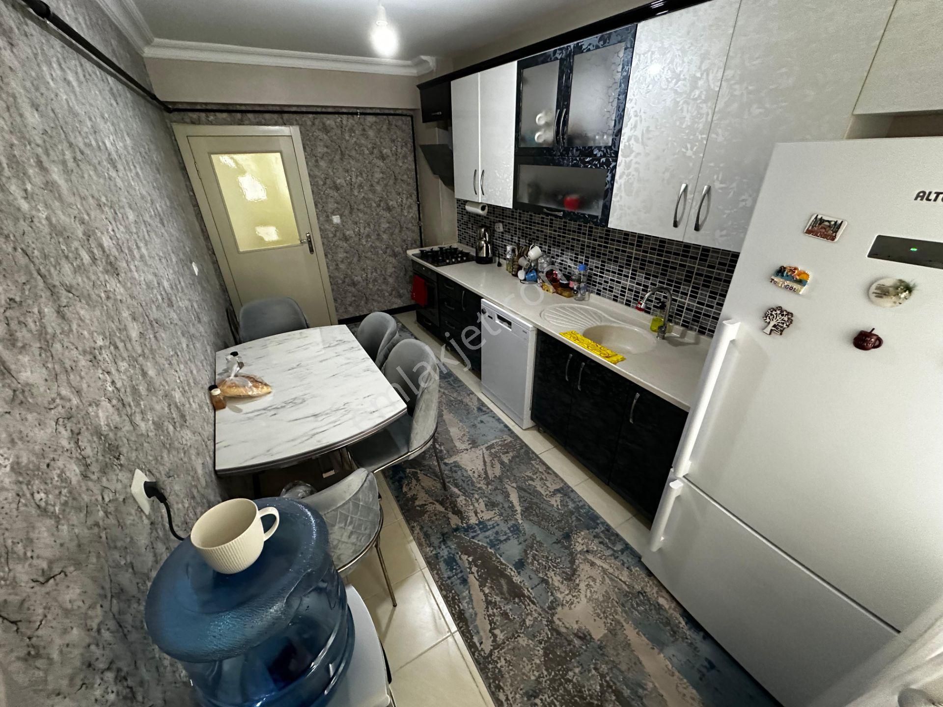 Şehitler Caddesi Üzeri Satılık 4+1 Full Yapılı Dubleks - Görsel 23