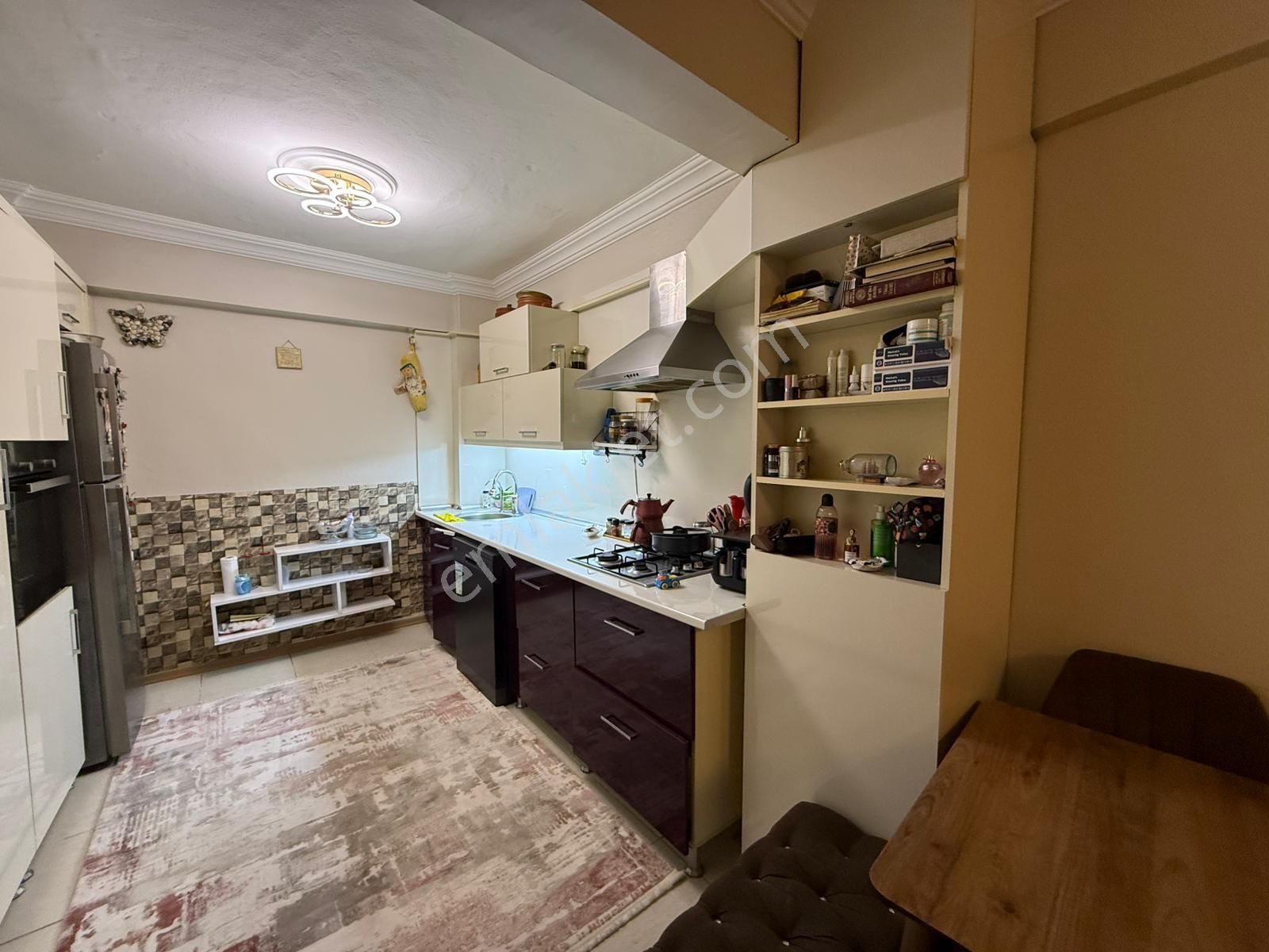 Dönüşüm Gayrimenkul Den Satılık Sağlık Ocağı Karşısı 2+1 100 M² - Görsel 9