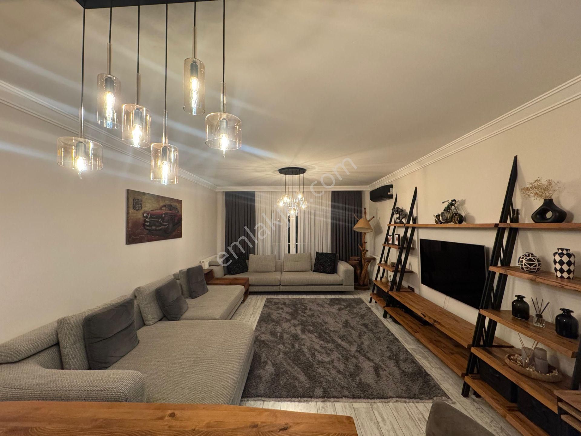 Tem Avrupa Konutları'nda Modern, Yüksek Kat 3+1 Satılık Daire - Görsel 12