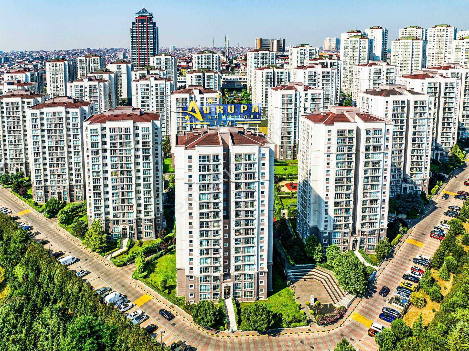 Tem Avrupa Konutları'nda Modern, Yüksek Kat 3+1 Satılık Daire