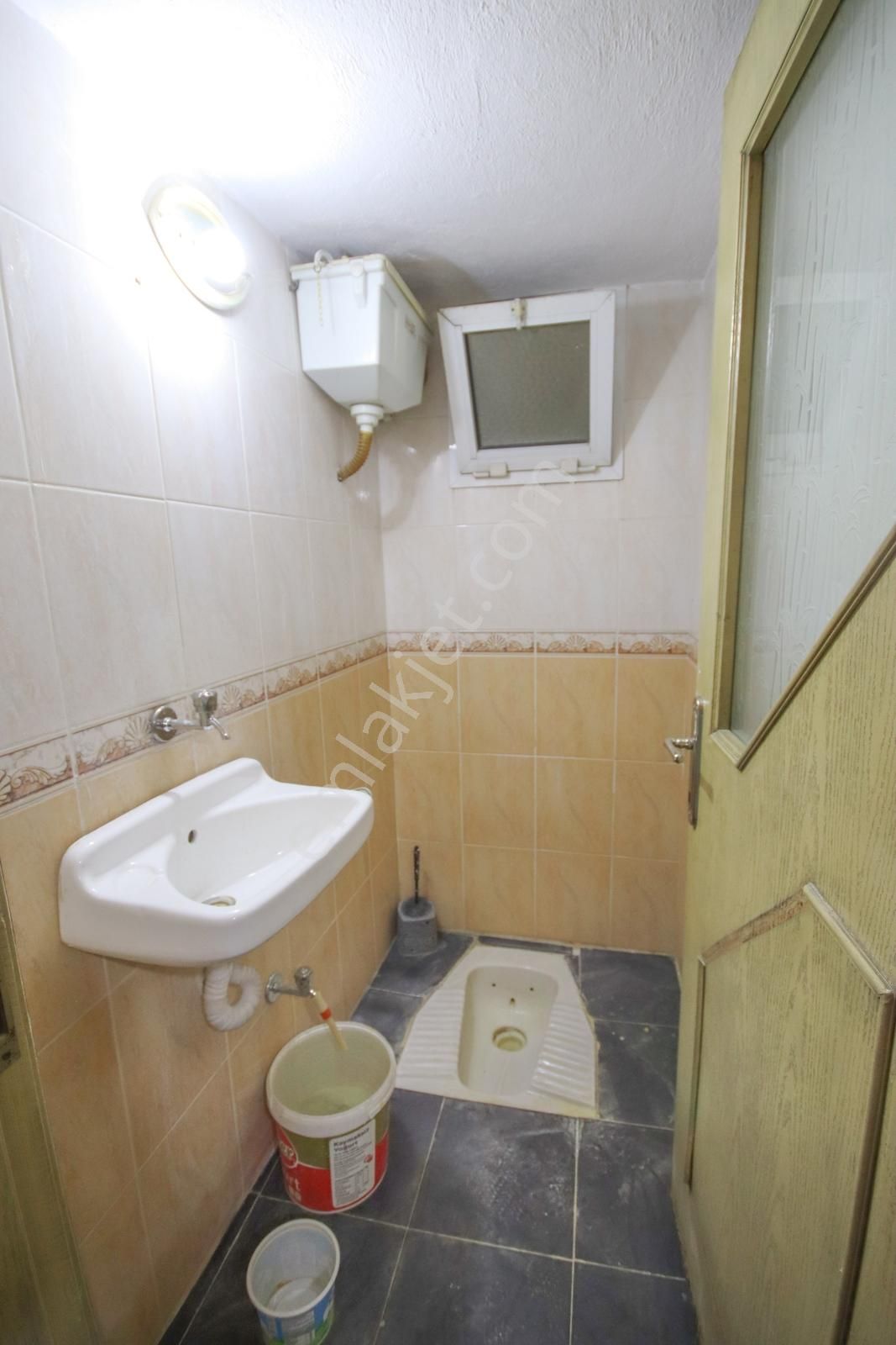 Karabağlar Salih Omurtak Mahallesinde Ferah, Kapalı Mutfaklı 3+1 - Görsel 35