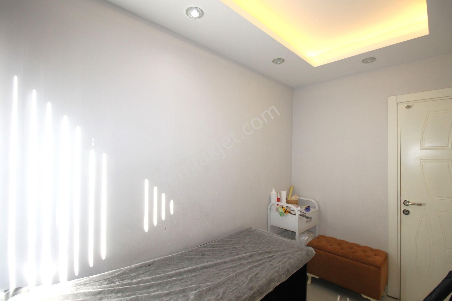 Retro’dan Merkez Mah’de Gmk Üzeri Devren Kiralık İş Yeri 3+1 - Görsel 12