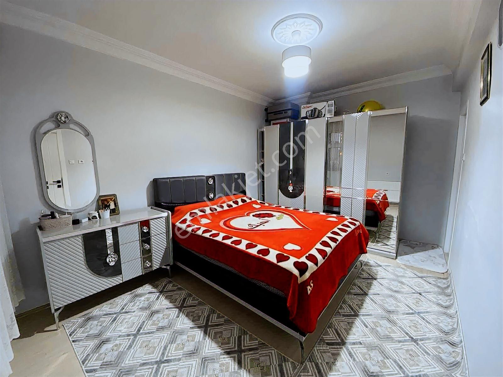 Yazır'da Tramvaya Yakın, Yeni İstanbul Cd. Cepheli 3+1 Daire - Görsel 13