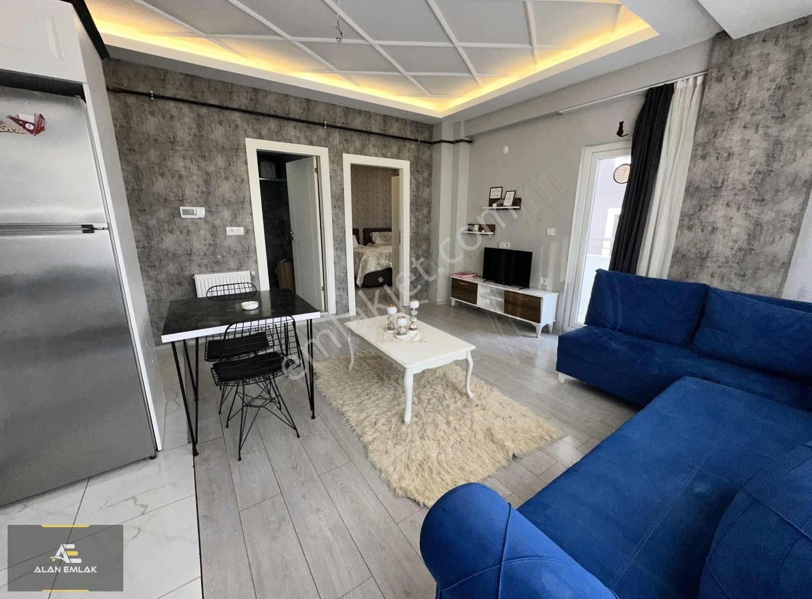 Alan Emlak; Tramvaya Çok Yakın, Ara Kat, Eşyalı 1+1 Daire - Görsel 17