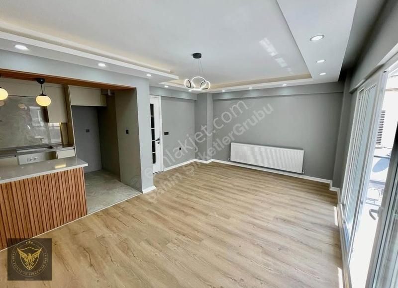 Beylikdüzü'nde Metrobüse Komşu Yeni Binada Yeni 1+1 Şık Dairemiz - Görsel 3