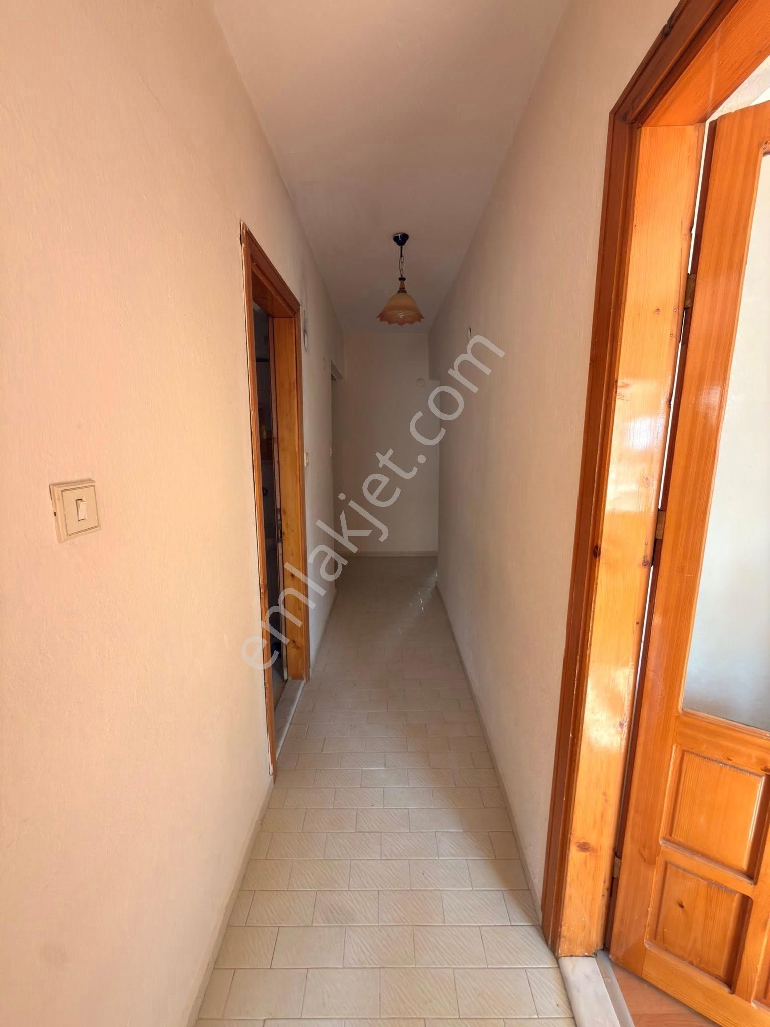 Aydın Nazilli Pınarbaşı Mahallesi’nde Kiralık 3+1 Daire Konum: Pınarbaşı Mahallesi / Nazilli - Görsel 9