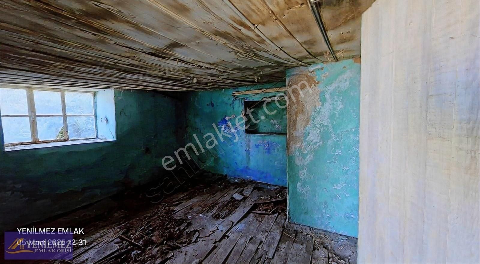 Tire Merkez Satılık Bahçeli Müstakil Ev - Görsel 3