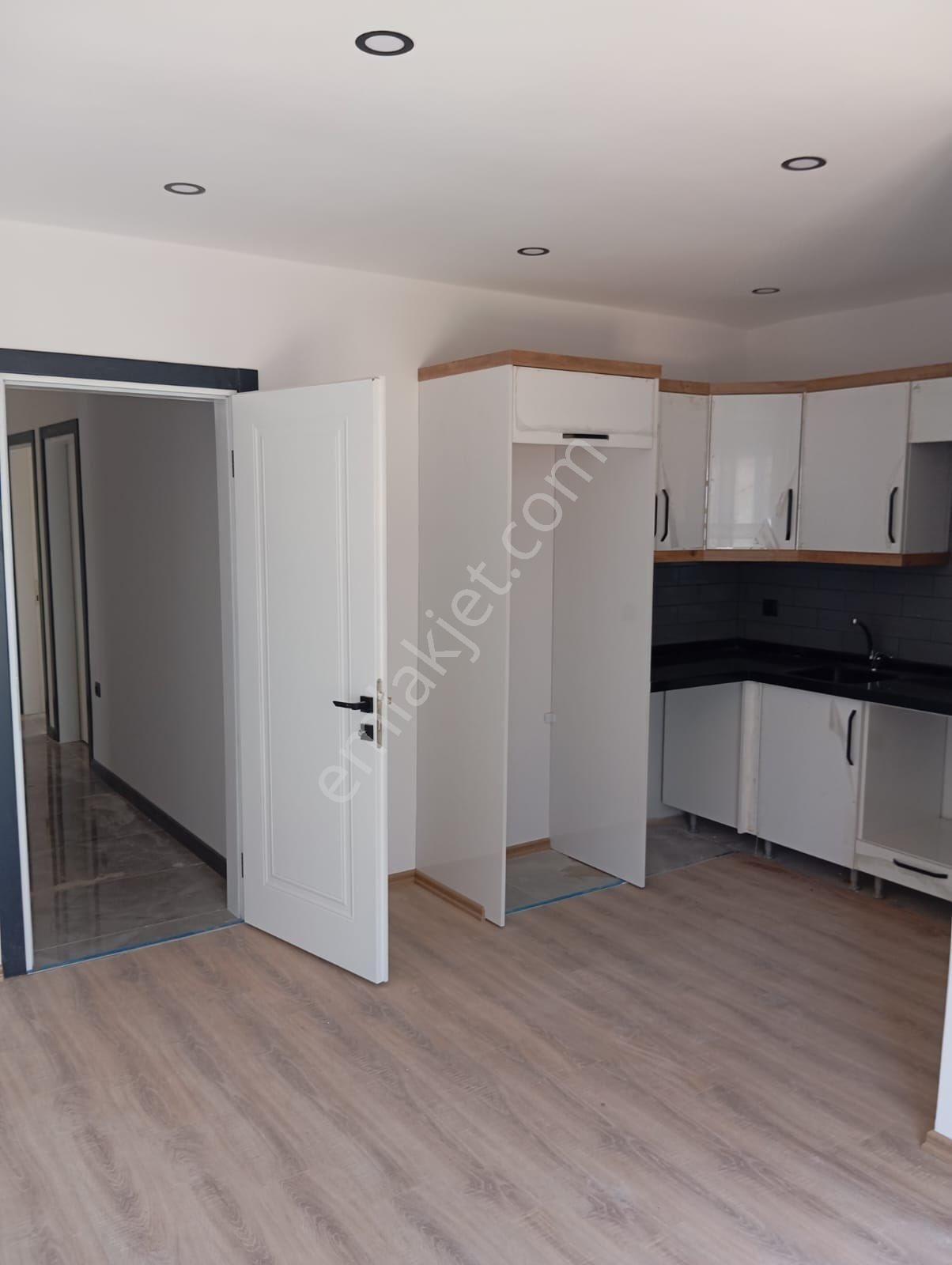 Hisar Mahallesi Denize Yakın, 2+1 Pazarlıklı Daire - Görsel 13