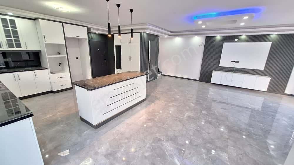 Didim Merkezde Sıfır 3+1 Havuzlu Villa - Görsel 18