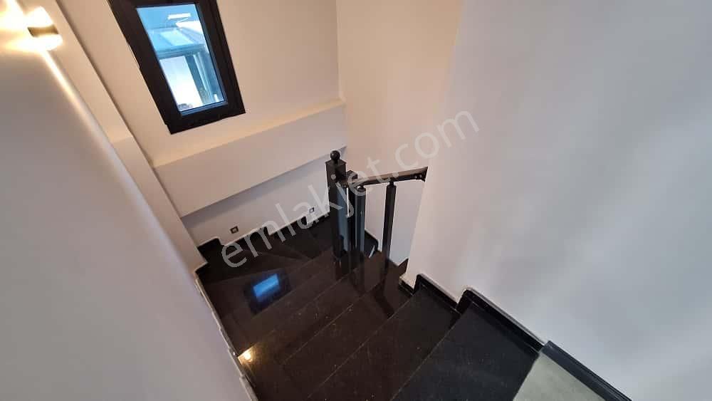 Didim Merkezde Sıfır 3+1 Havuzlu Villa - Görsel 21