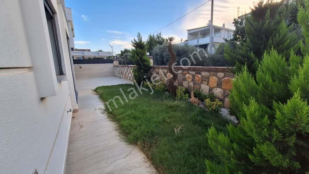 Didim Merkezde Sıfır 3+1 Havuzlu Villa - Görsel 9