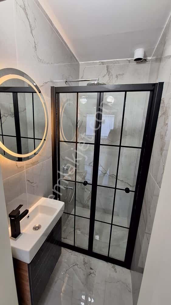 Didim Merkezde Sıfır 3+1 Havuzlu Villa - Görsel 25