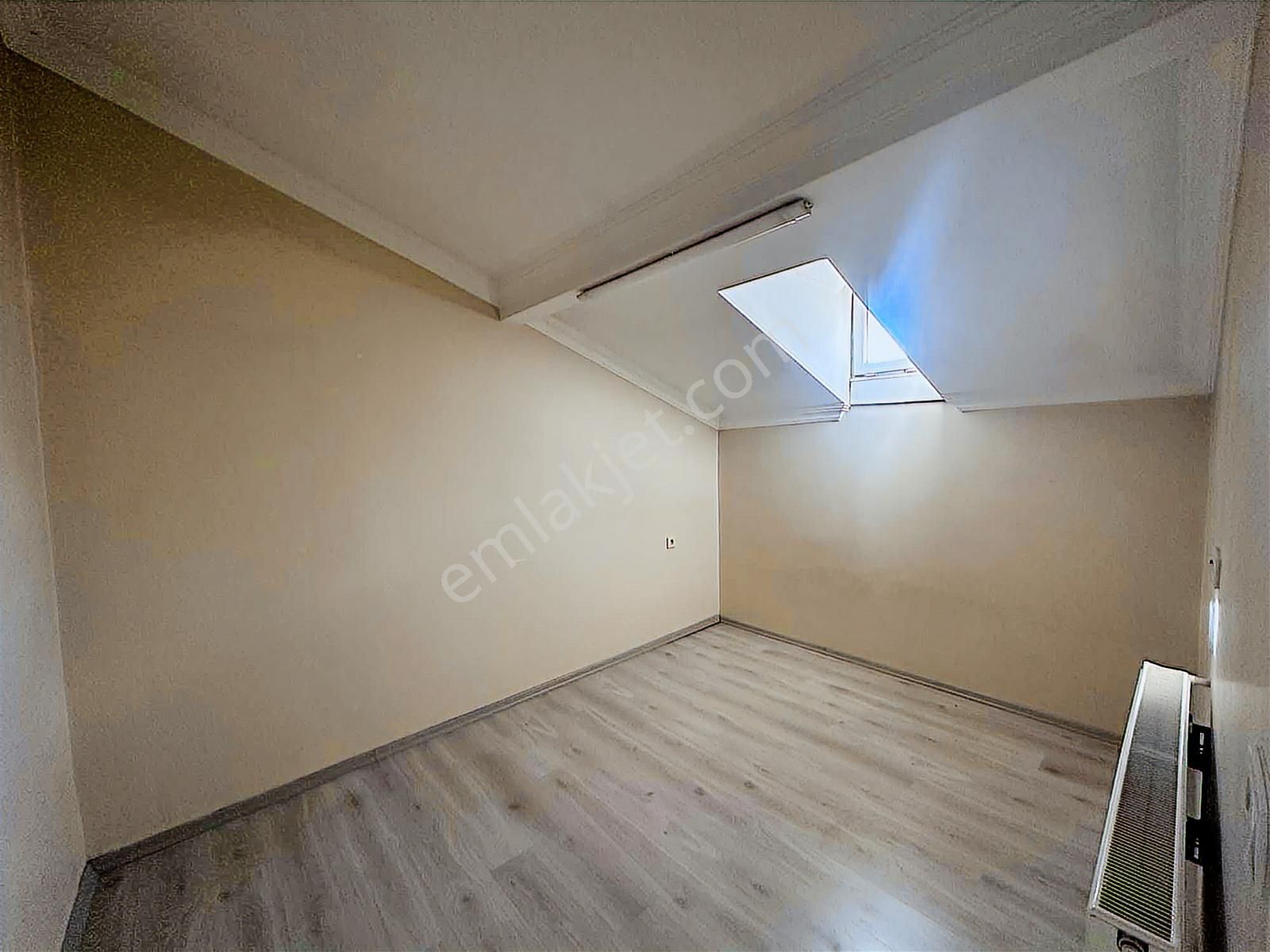 Üçyol Dolmuş Durağı Karşısı 4+1 Dubleks Daire - Görsel 2