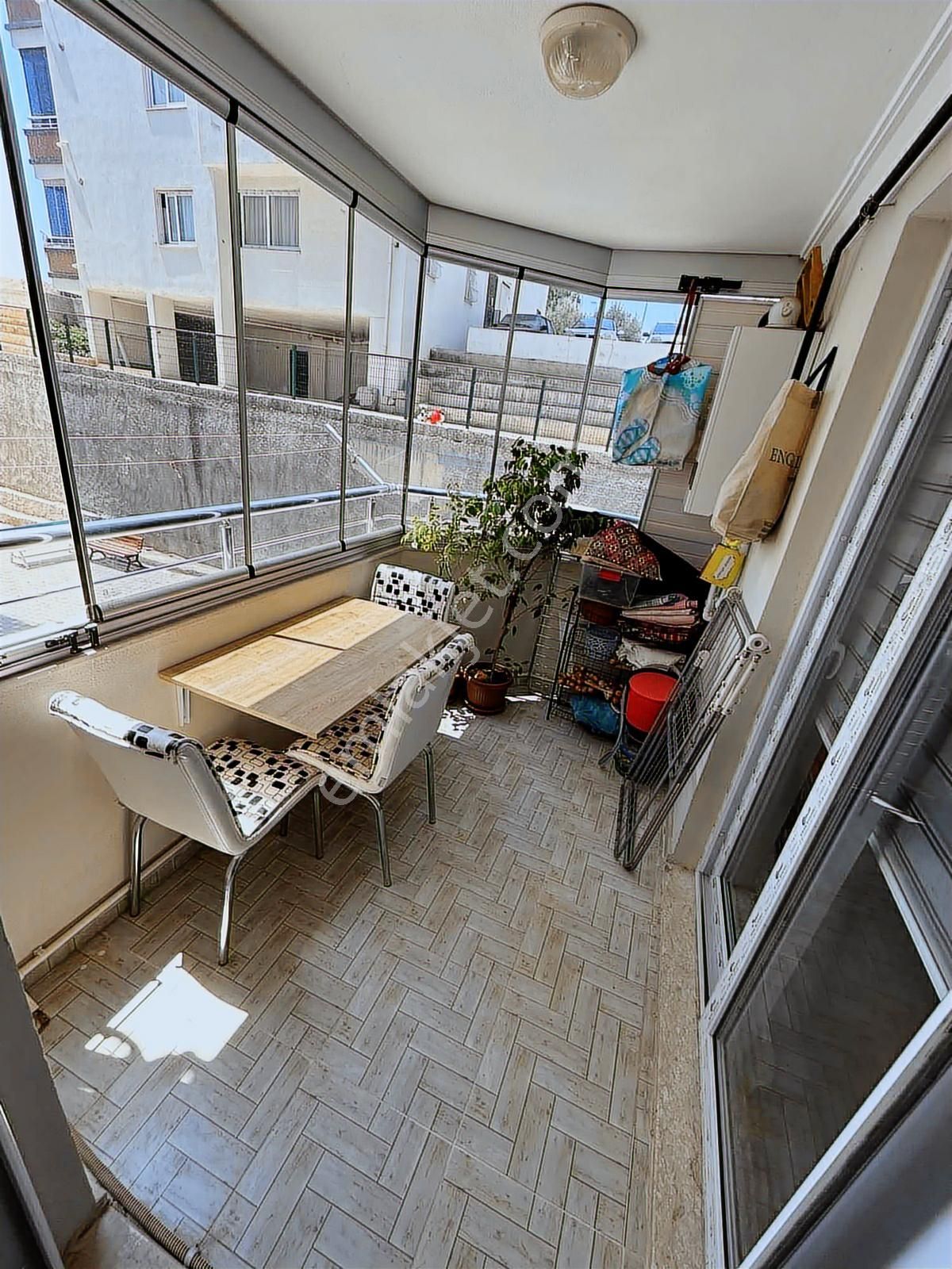 !!!acil!!!! Sofudede Mah. 3+1 Açık Mutfak Hasarsız İskanlı Daire - Görsel 13