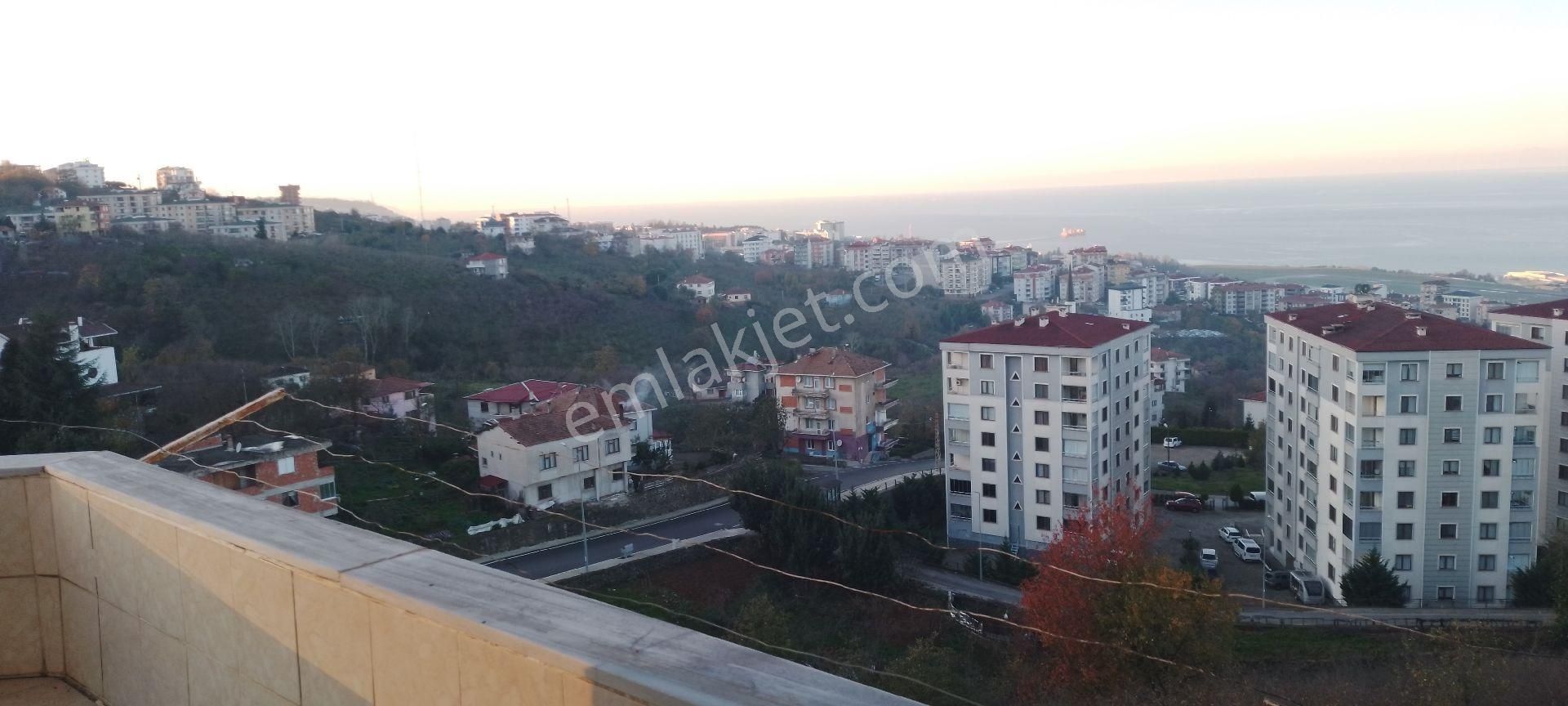 Trabzon Pelitli Yeşilköy Mahallesinde Full Manzaralı Eşyalı Daire - Görsel 4