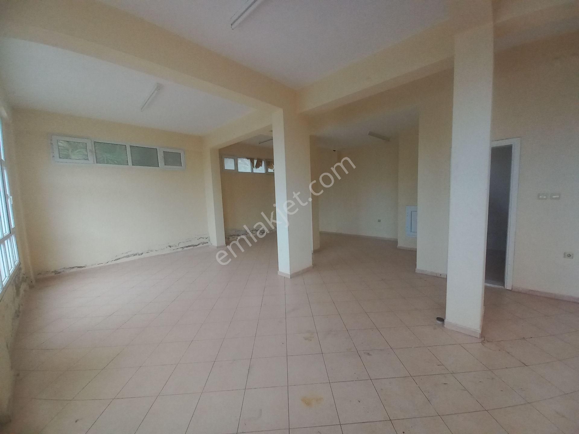 Bornova İnönü Mahallesinde Tüm İş Kollarına Hitap Edecek Kiralık Dükkan - Görsel 13