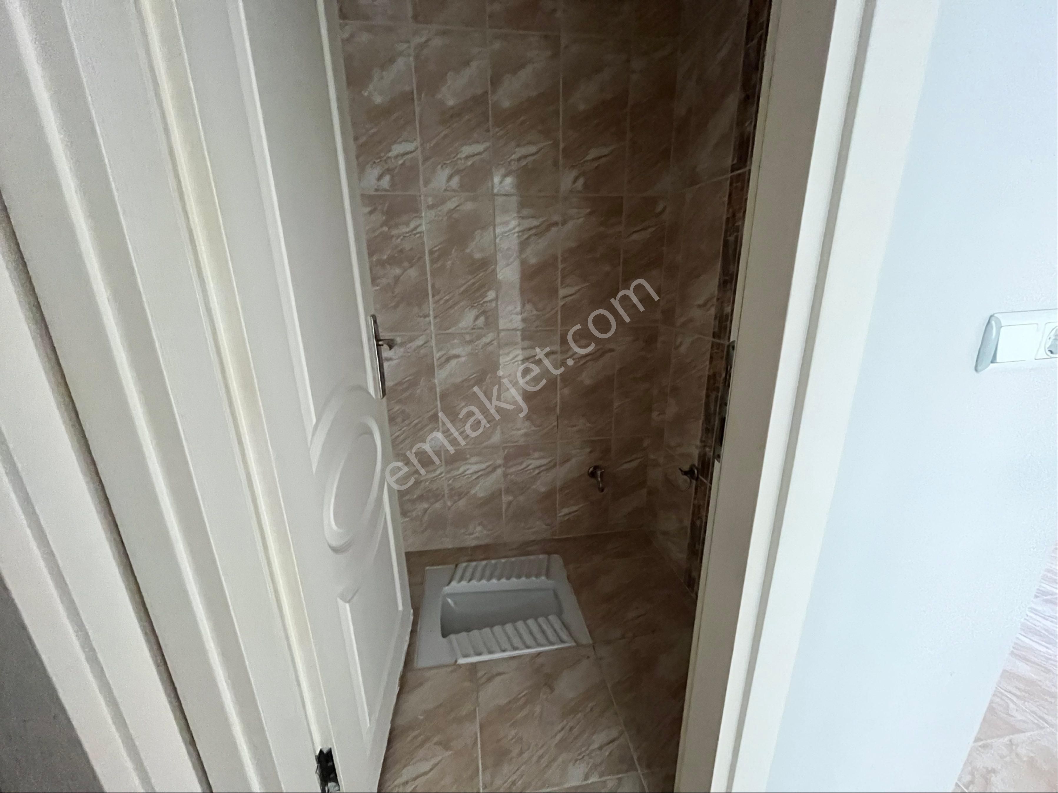 Remax'tan Esenyurt Süleymaniye'de Kiralık 2+1 Daire - Görsel 14