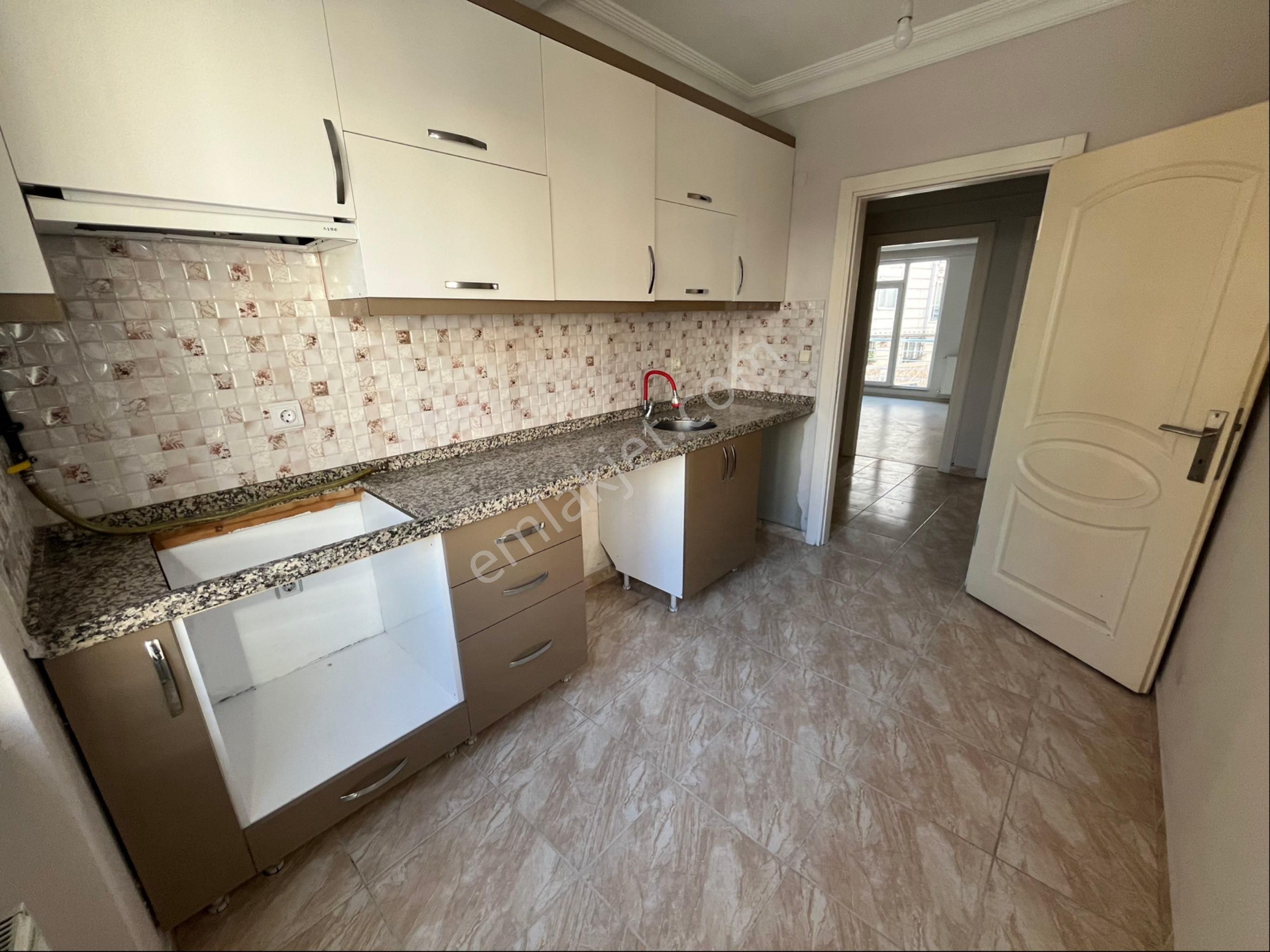 Remax'tan Esenyurt Süleymaniye'de Kiralık 2+1 Daire - Görsel 9