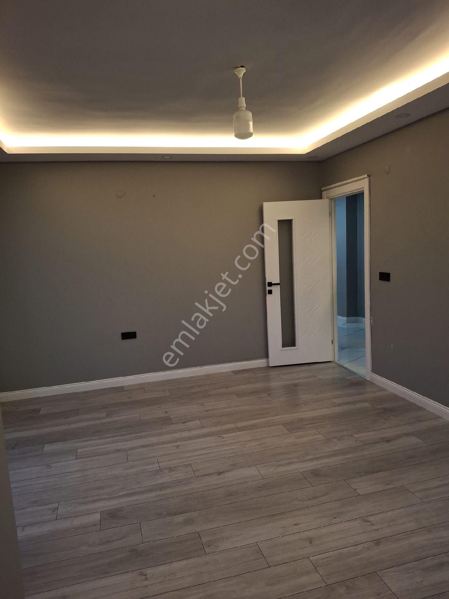 Beylikdüzü Yakuplu Satılık 2+1 - Görsel 3