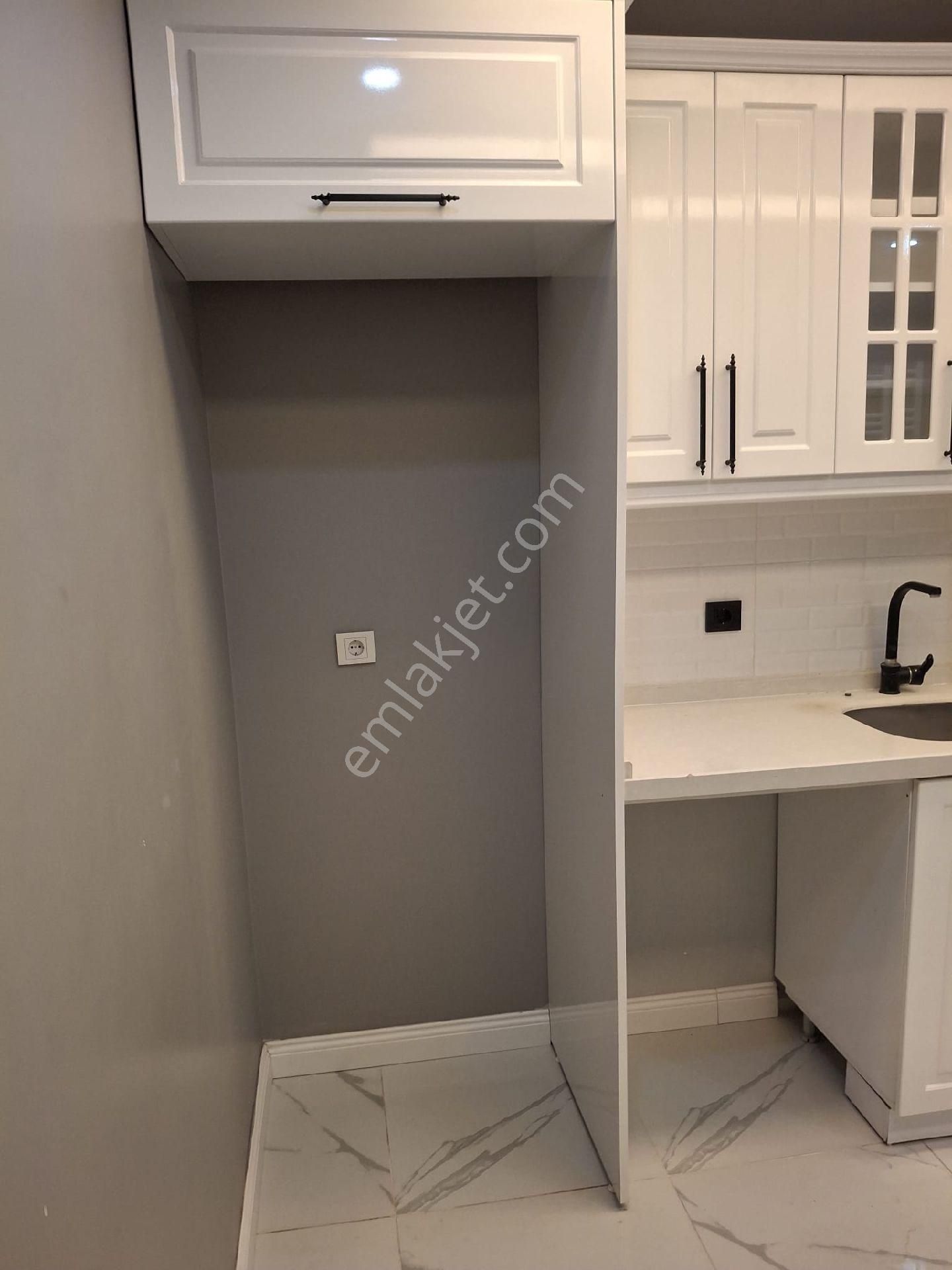 Beylikdüzü Yakuplu Satılık 2+1 - Görsel 12