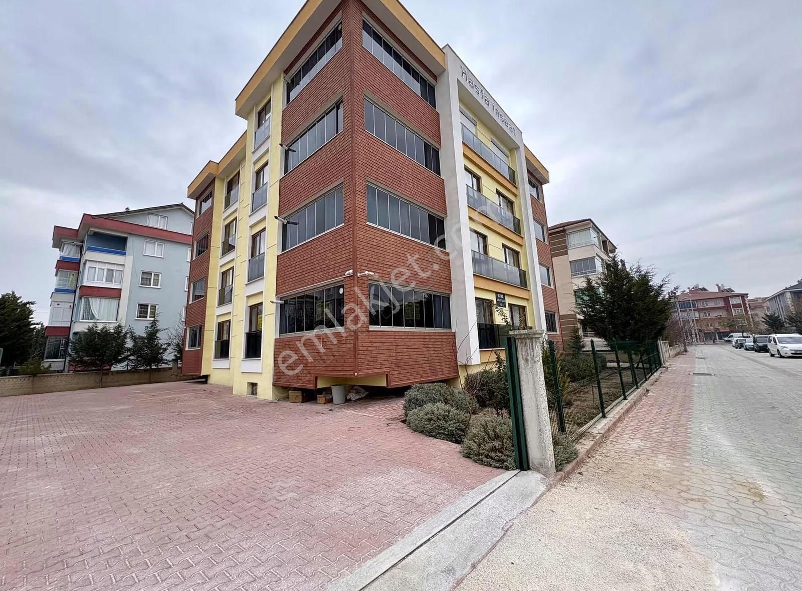 Özlem Yardımcı'dan Yazır Merkezde Eşyalı Kiralık 2+1 Daire - Görsel 18