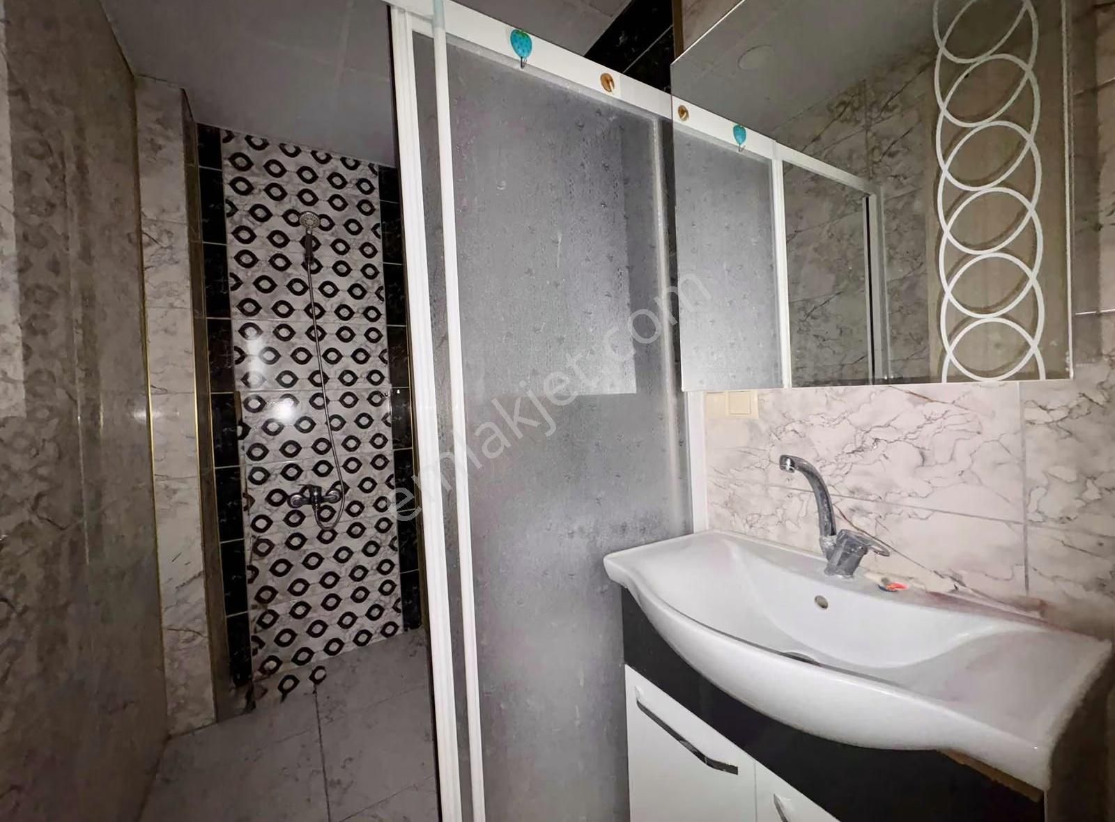 Özlem Yardımcı'dan Yazır Merkezde Eşyalı Kiralık 2+1 Daire - Görsel 14