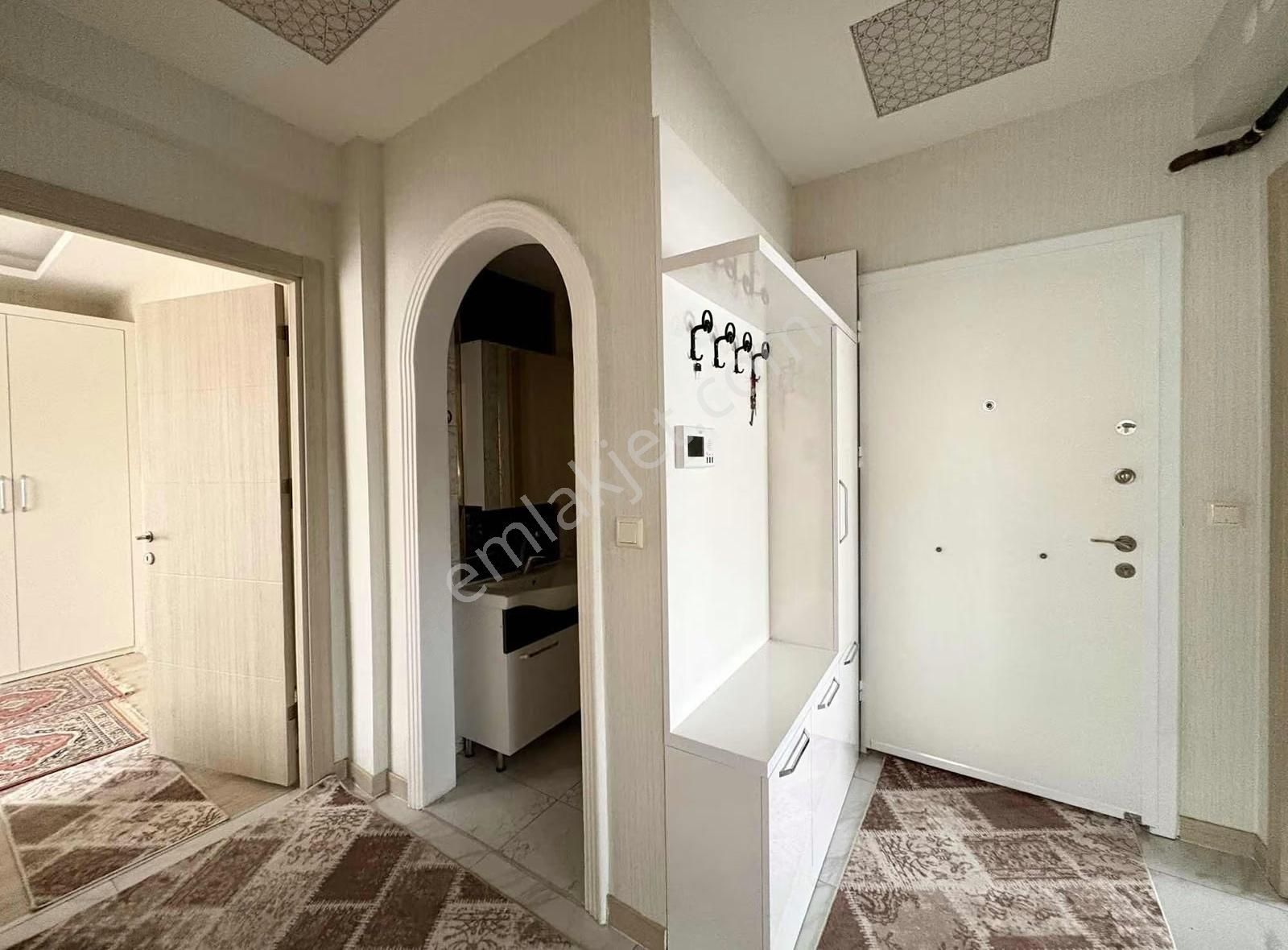 Özlem Yardımcı'dan Yazır Merkezde Eşyalı Kiralık 2+1 Daire - Görsel 12