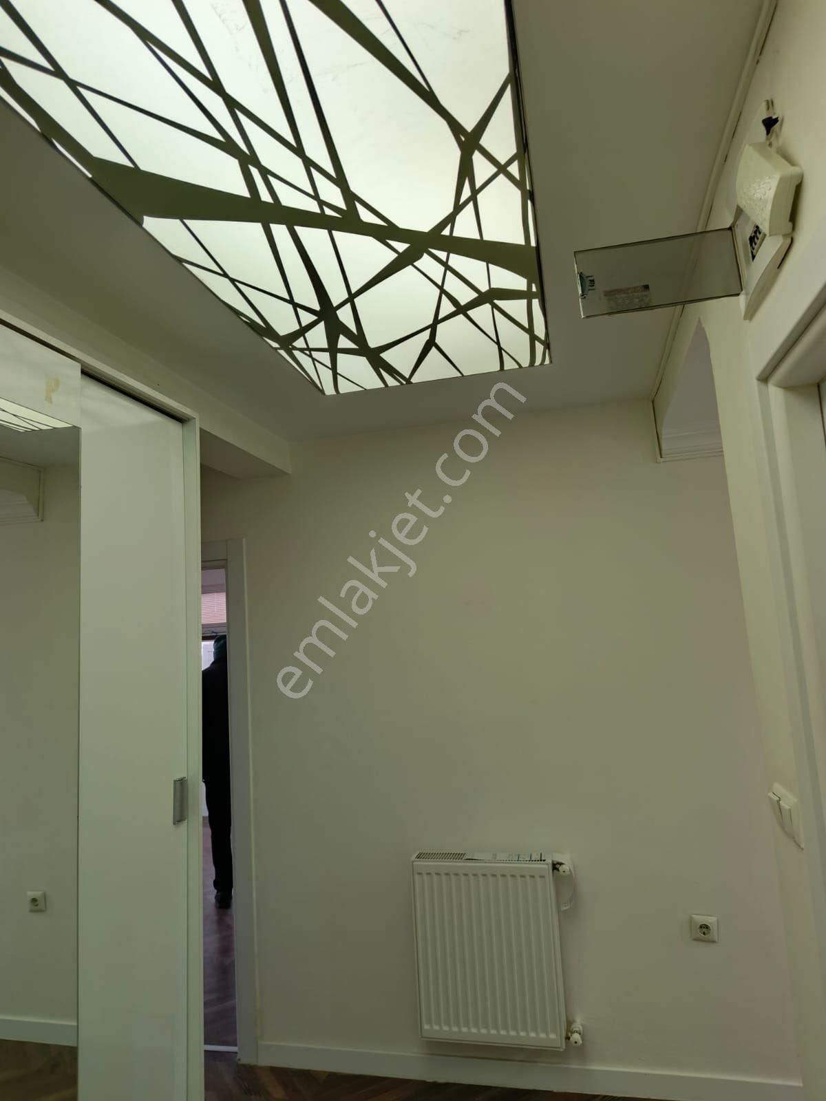 Rasathane Mahallesinde İci Temiz Satılık Daire - Görsel 4