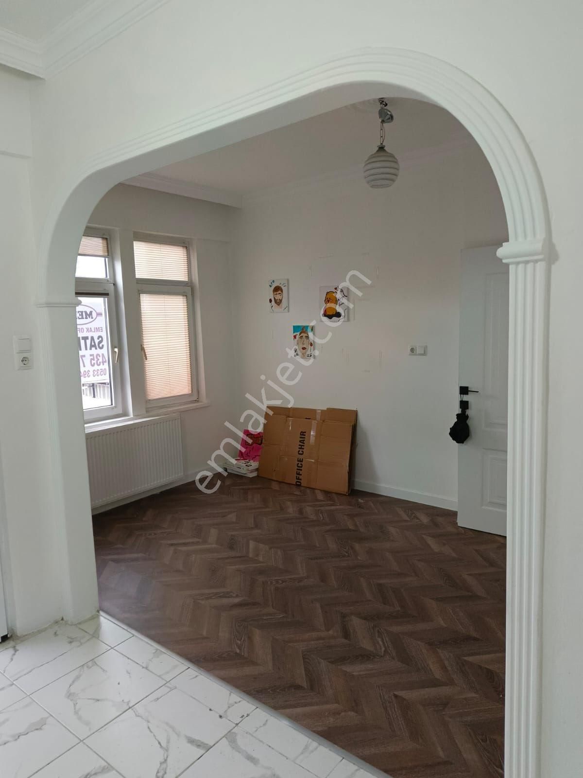 Rasathane Mahallesinde İci Temiz Satılık Daire - Görsel 10