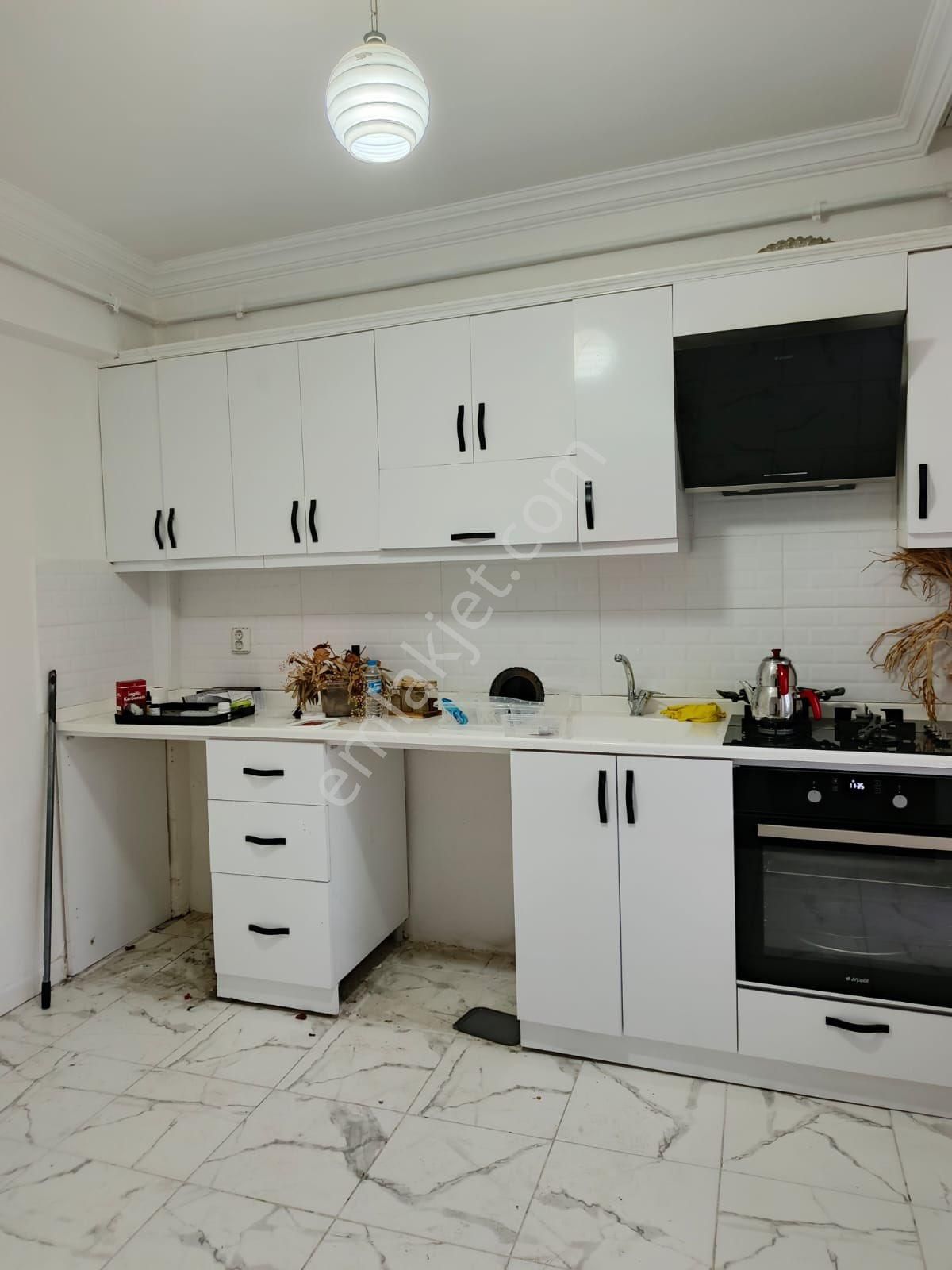 Rasathane Mahallesinde İci Temiz Satılık Daire - Görsel 5