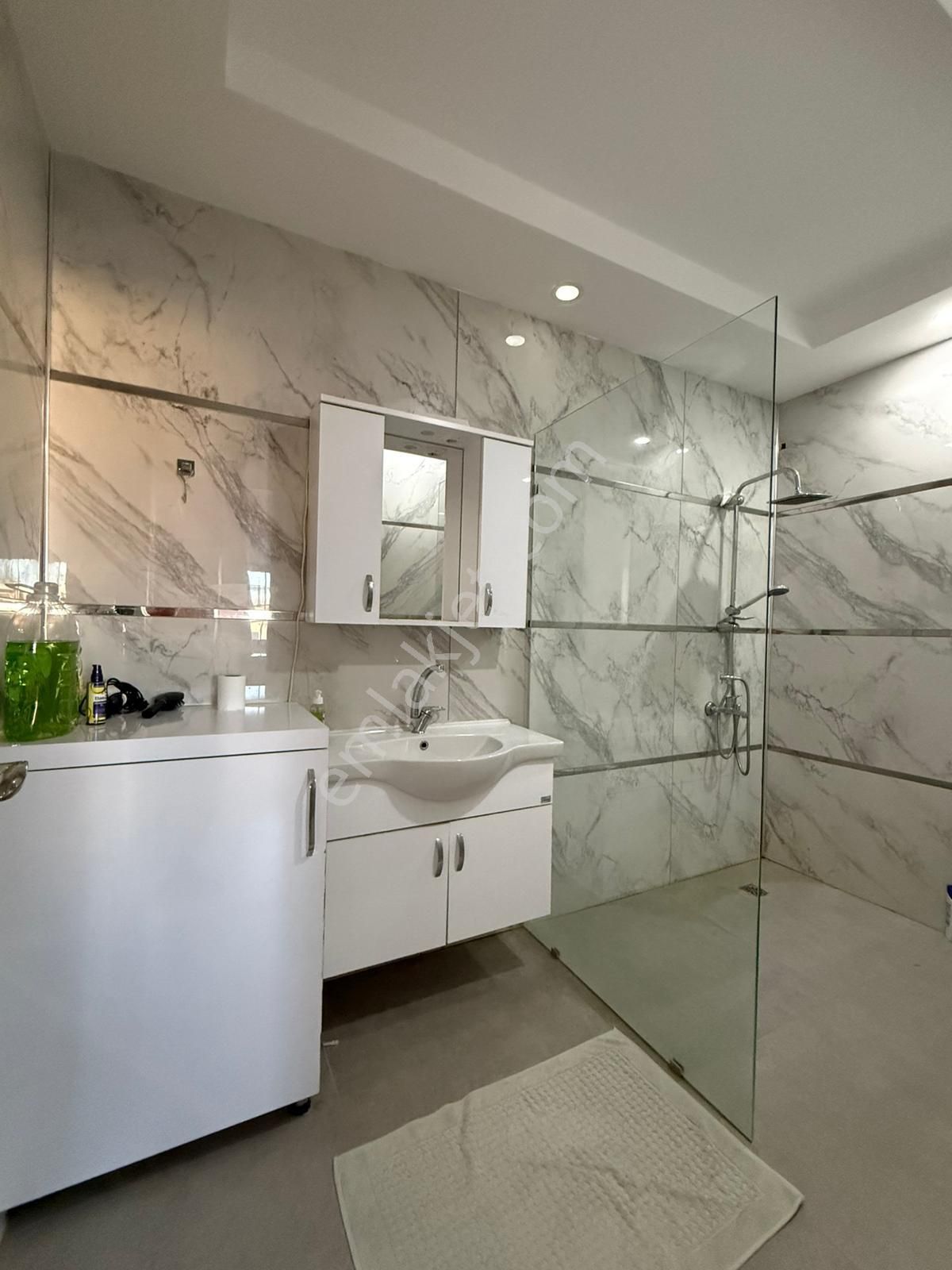 Kadriye'de Açık Otoparklı Site İçinde Özel Tasarımlı Geniş 2+2 Dubleks - Görsel 33